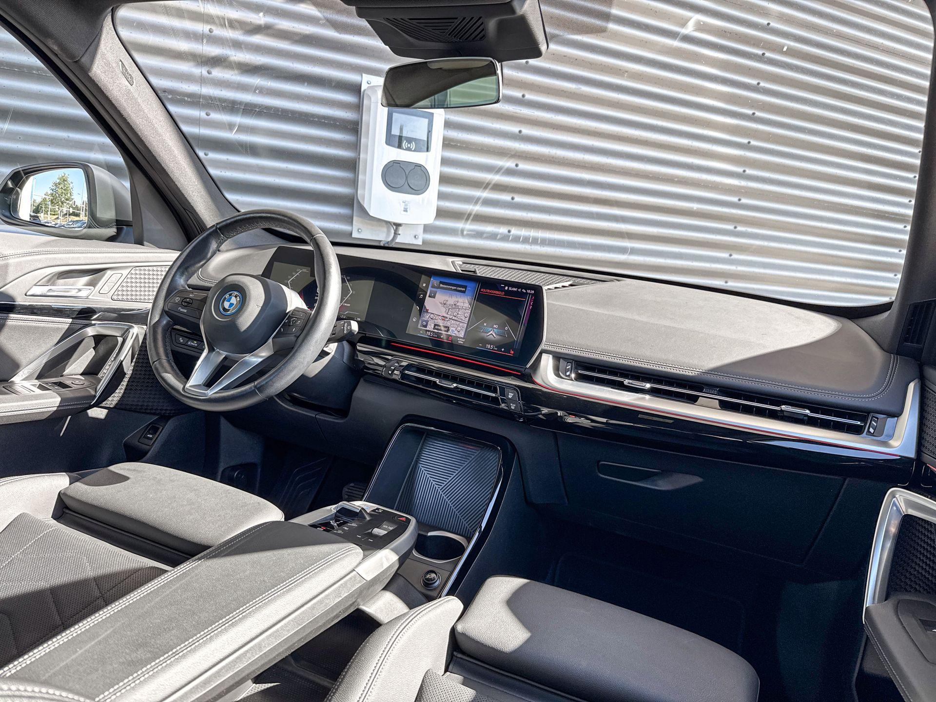 Foto van BMW Ix1 Xdrive30