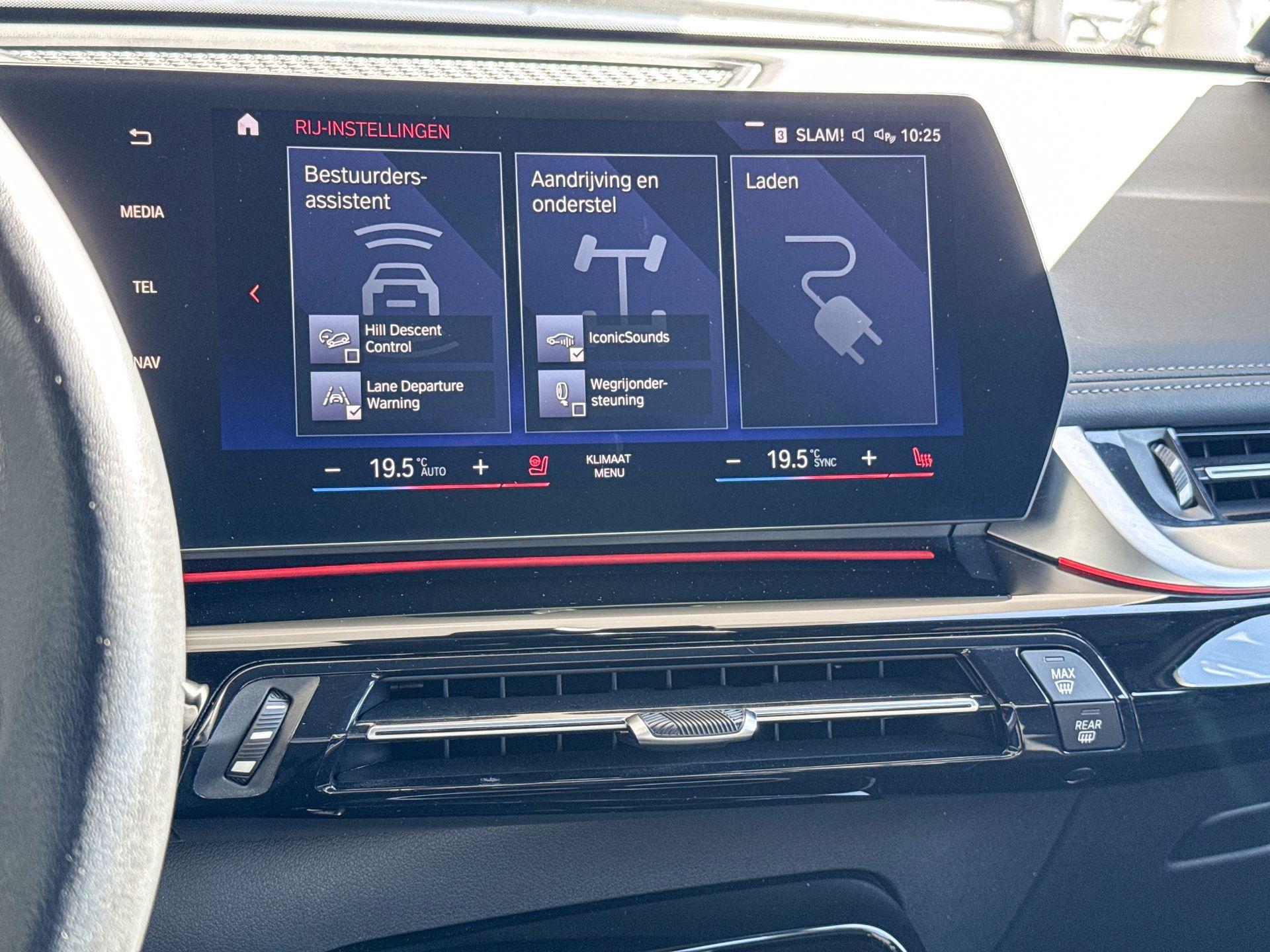 Foto van BMW Ix1 Xdrive30