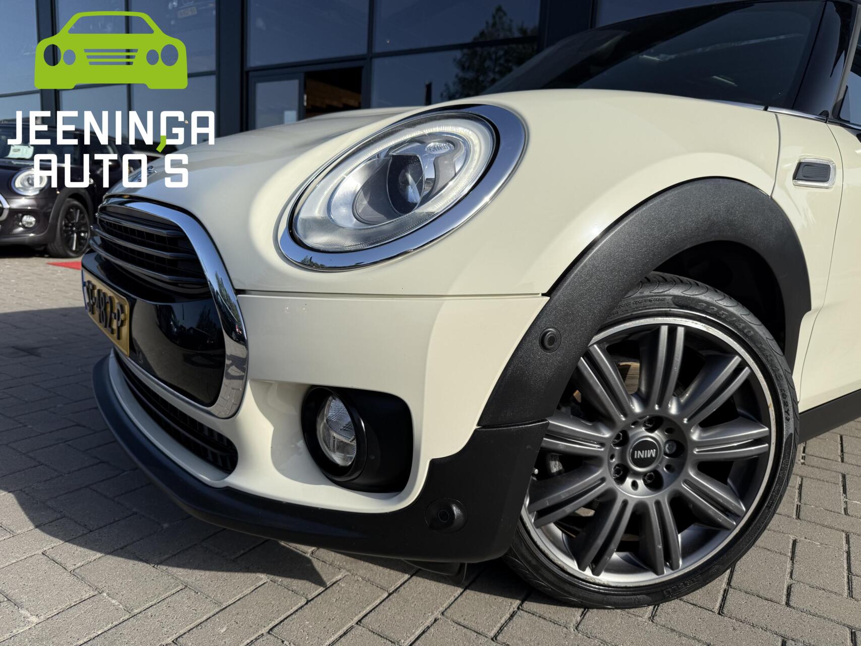 Foto van Mini Clubman Cooper
