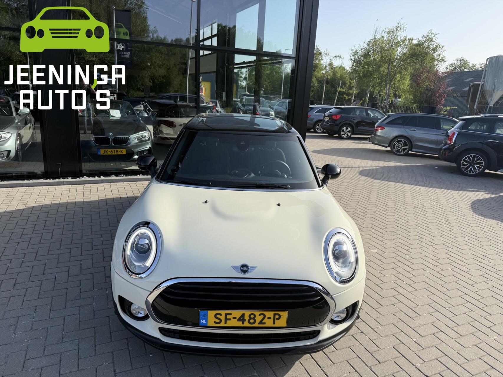 Foto van Mini Clubman Cooper