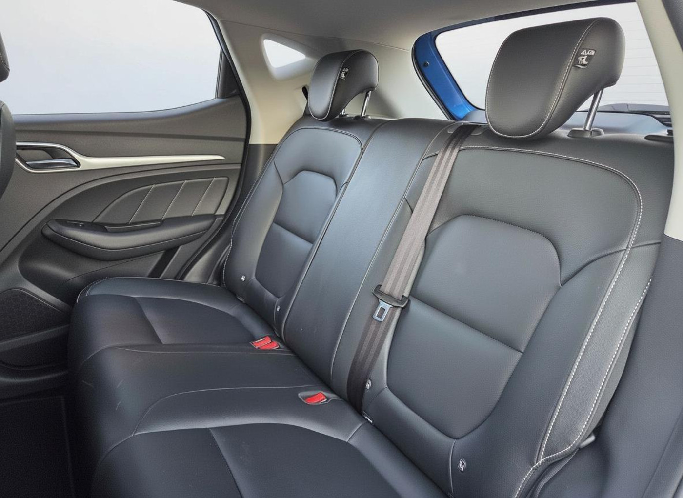 Foto van MG MG ZS Ev