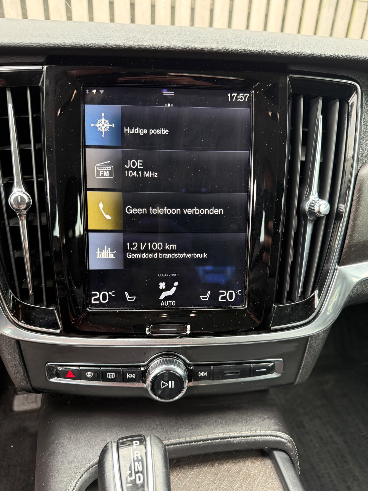 Foto van Volvo V90 Cross Country