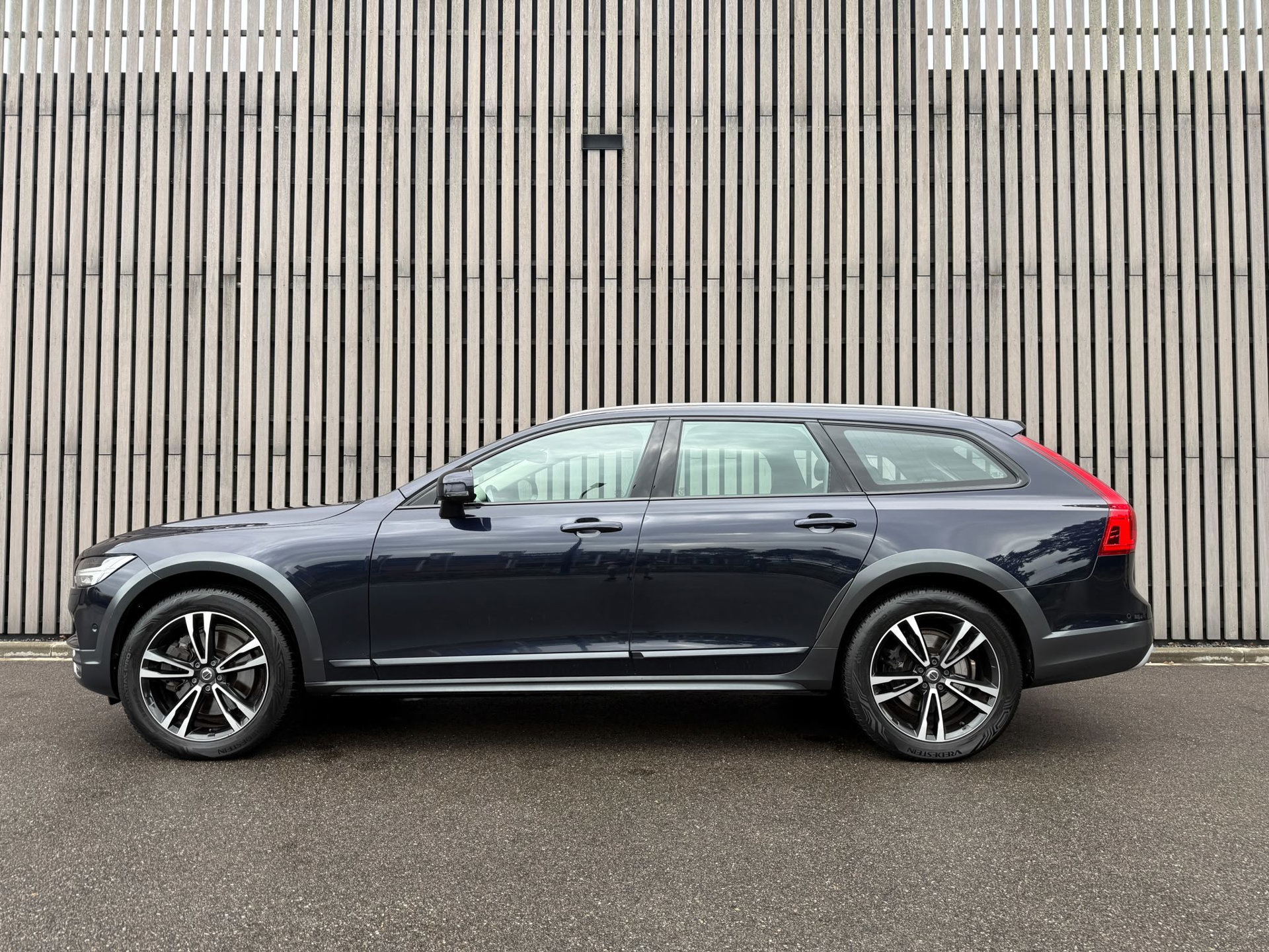 Foto van Volvo V90 Cross Country