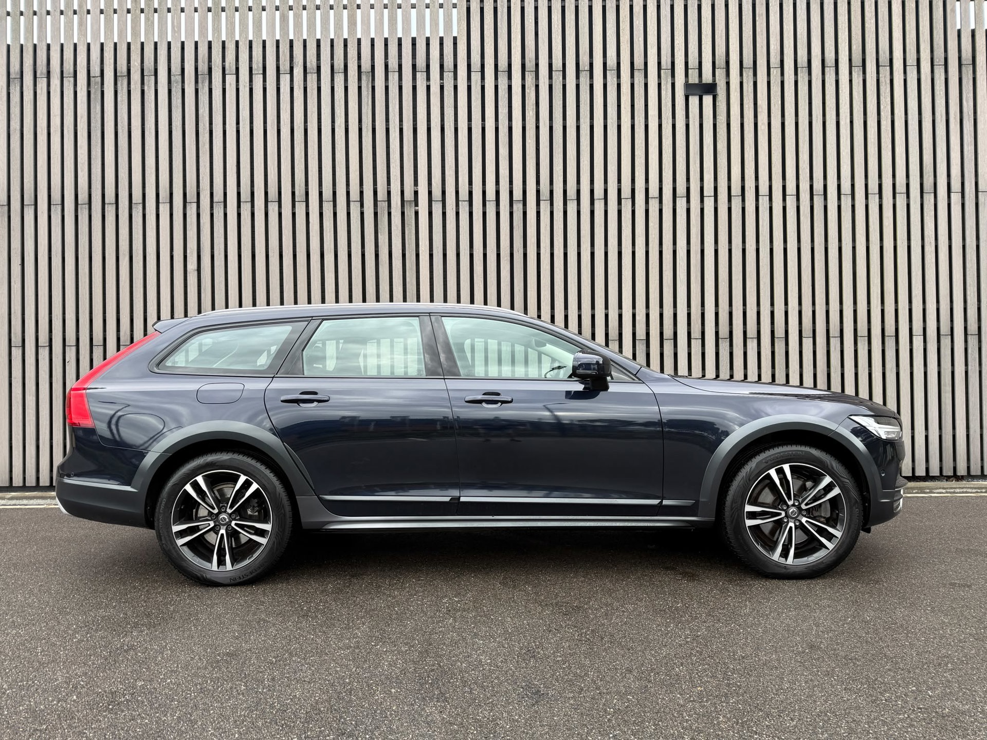 Foto van Volvo V90 Cross Country