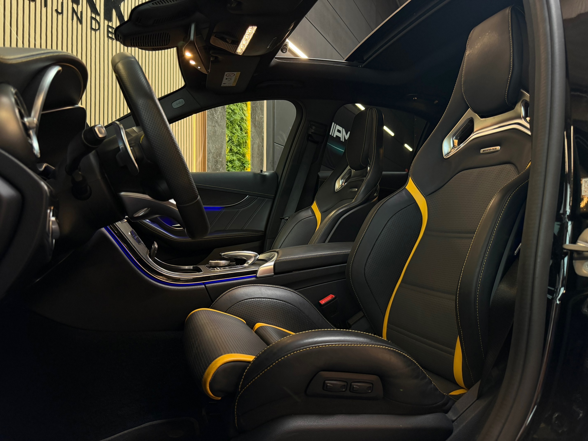 Foto van Mercedes-Benz AMG C 63 S
