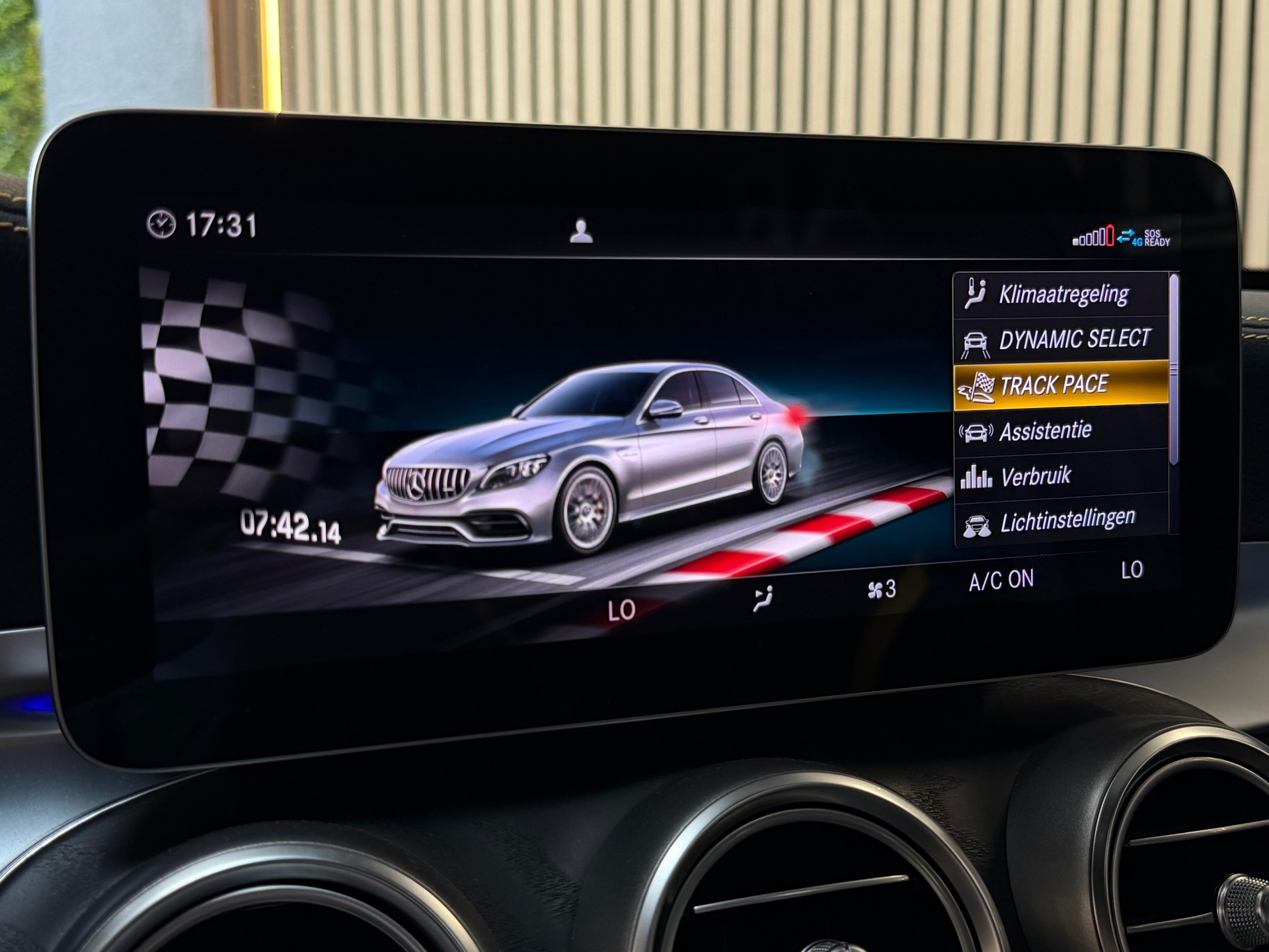 Foto van Mercedes-Benz AMG C 63 S