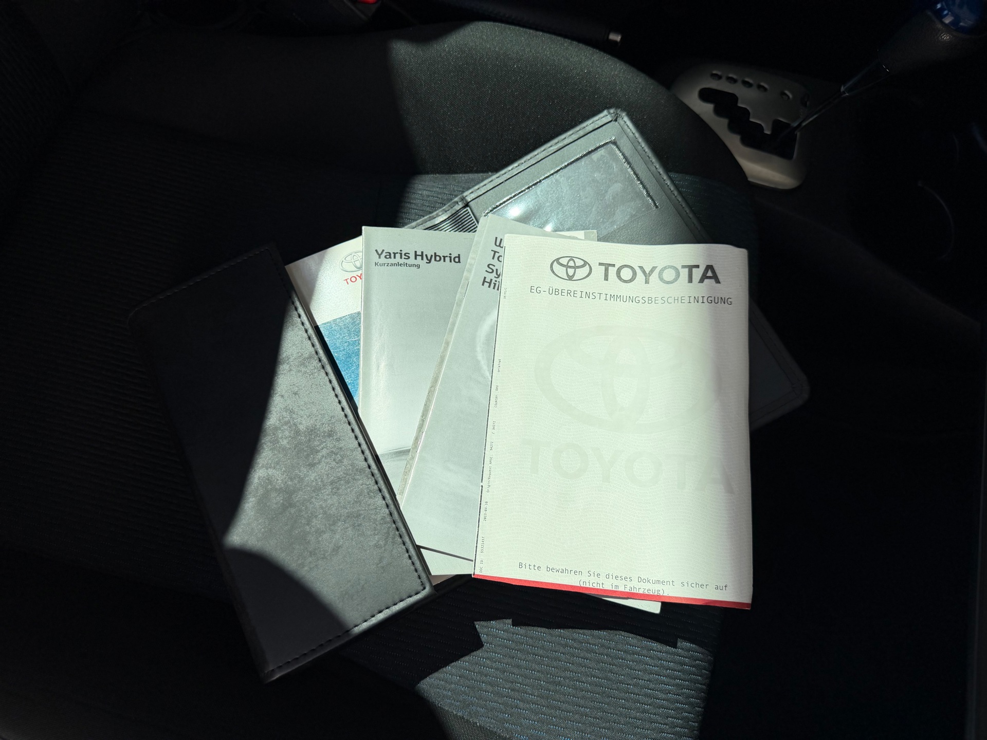 Foto van Toyota Toyota Yaris Hybrid
