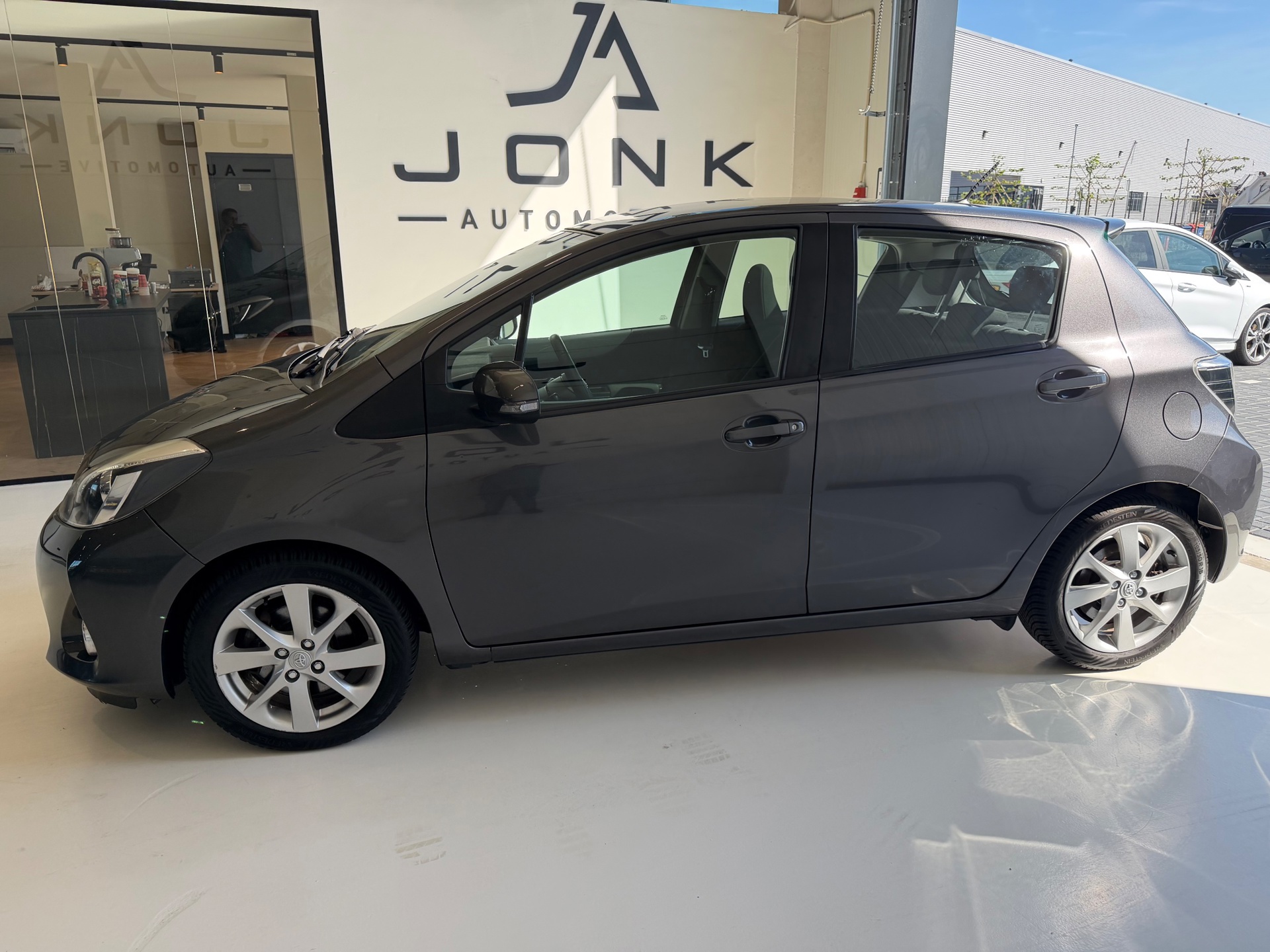 Foto van Toyota Toyota Yaris Hybrid