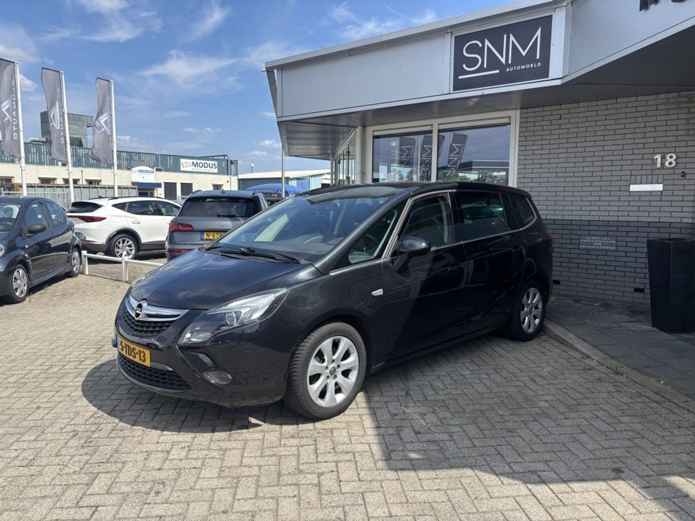 Opel Zafira Tourer 1.6 CDTI Bns+ 7p. 2014 - voorkant