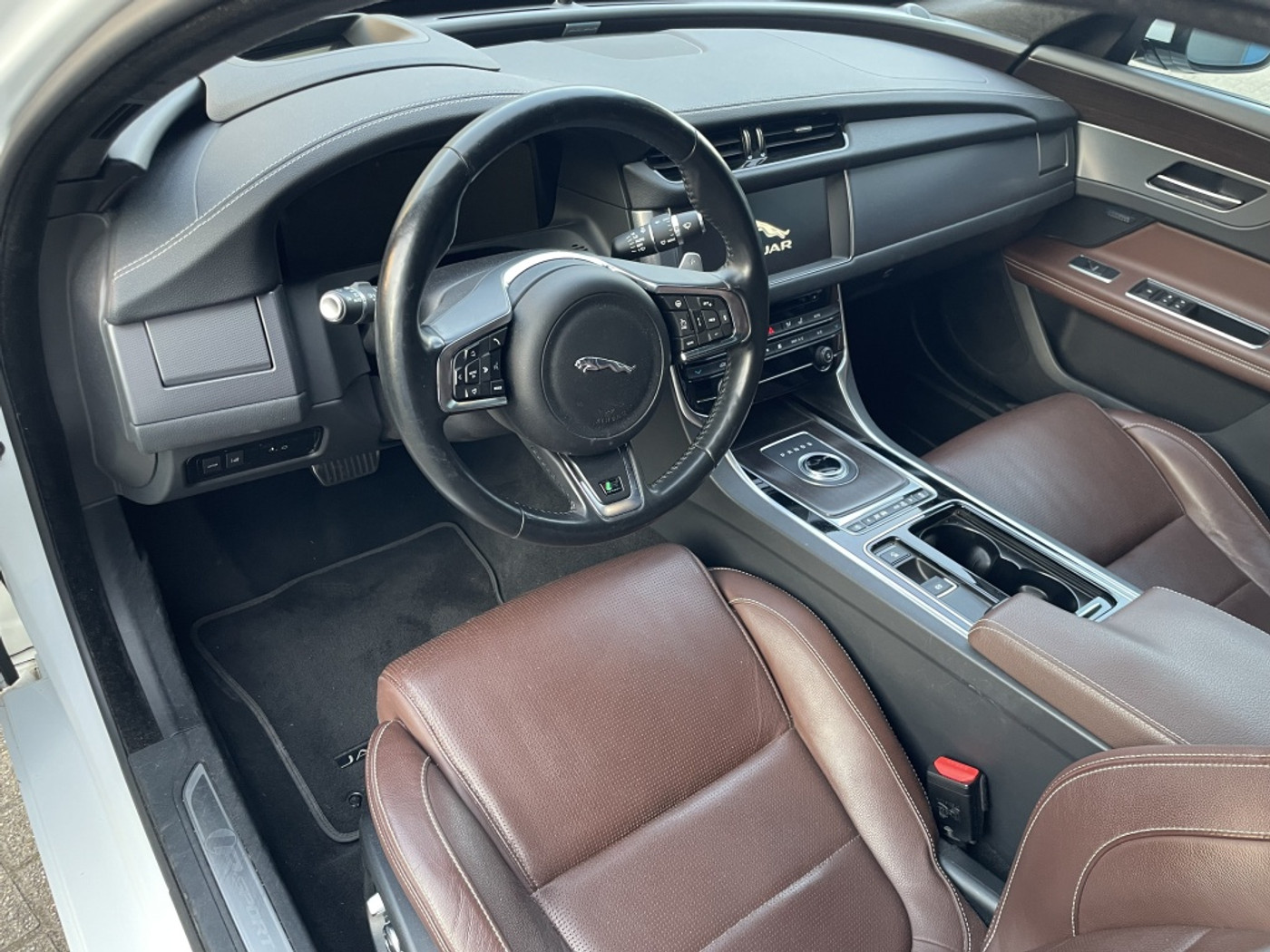 Foto van Jaguar Jaguar XF