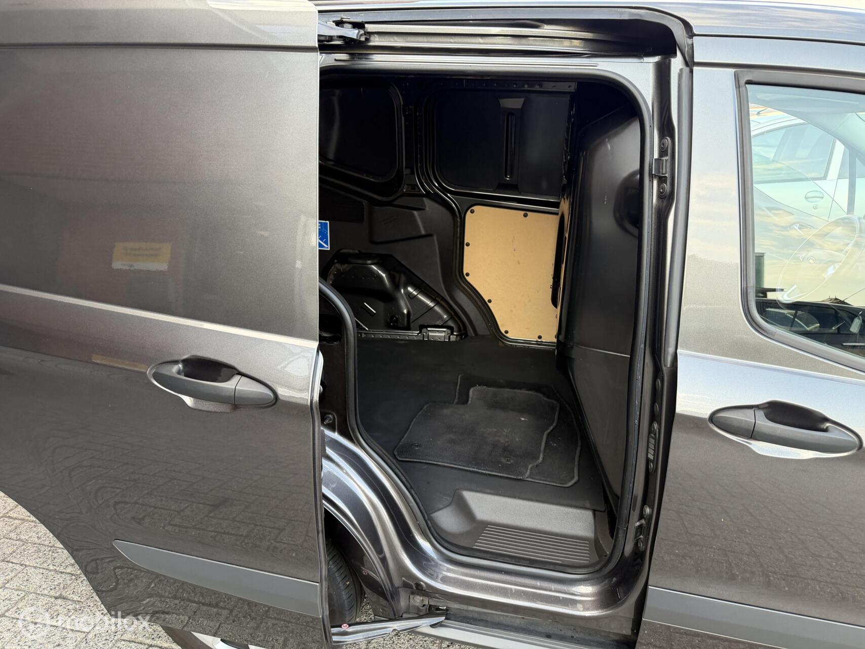 Foto van Ford Transit Courier