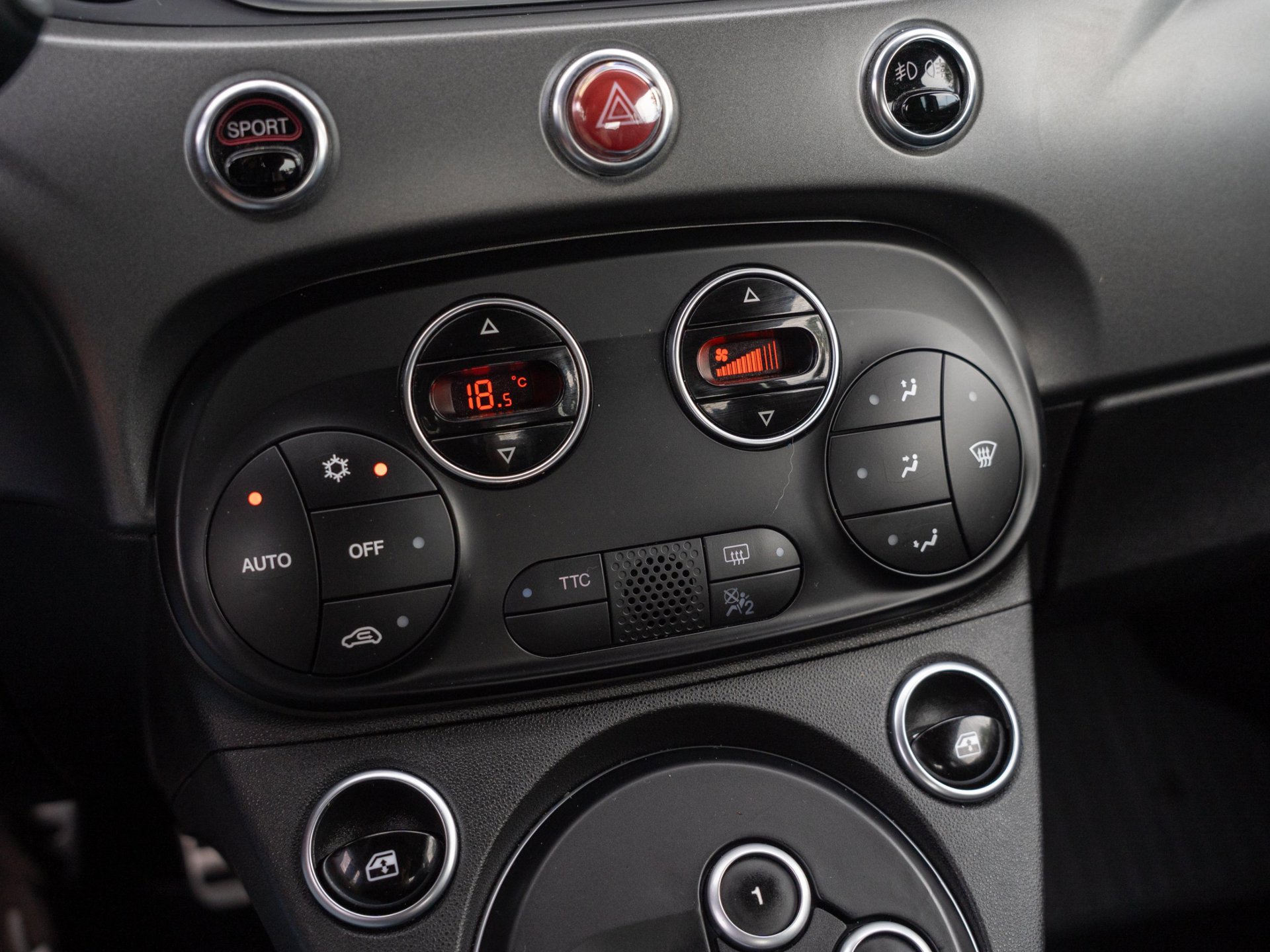 Foto van Fiat Abarth 500