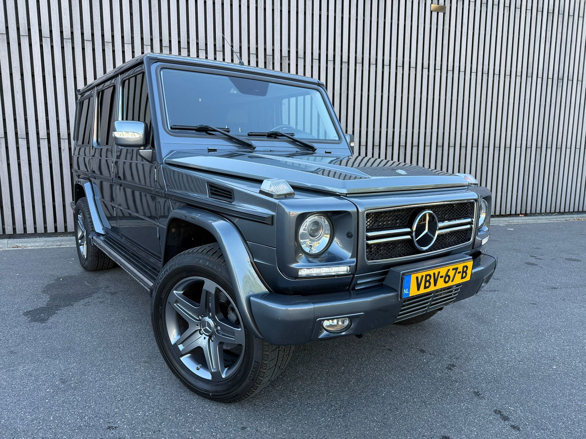 Foto van Mercedes-Benz G 350 Bluetec