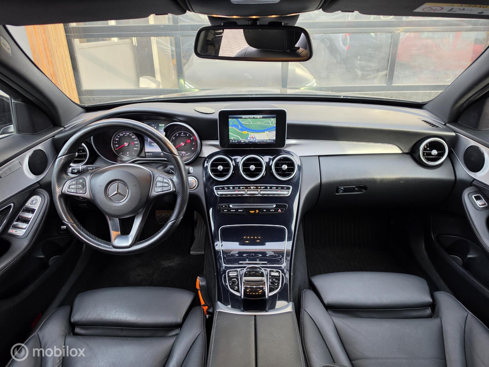 Foto van Mercedes-Benz C 350 E