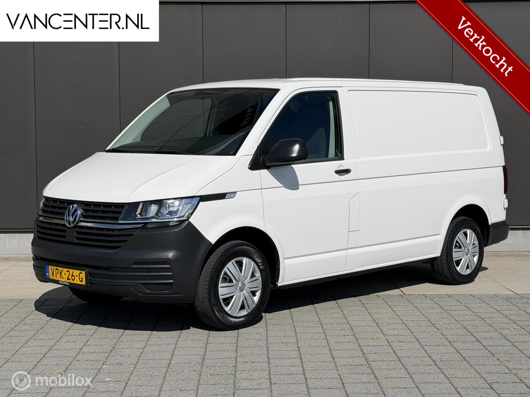 Volkswagen Transporter L1 2.0 TDI 150PK DSG Automaat Trekhaak 2020 - voorkant