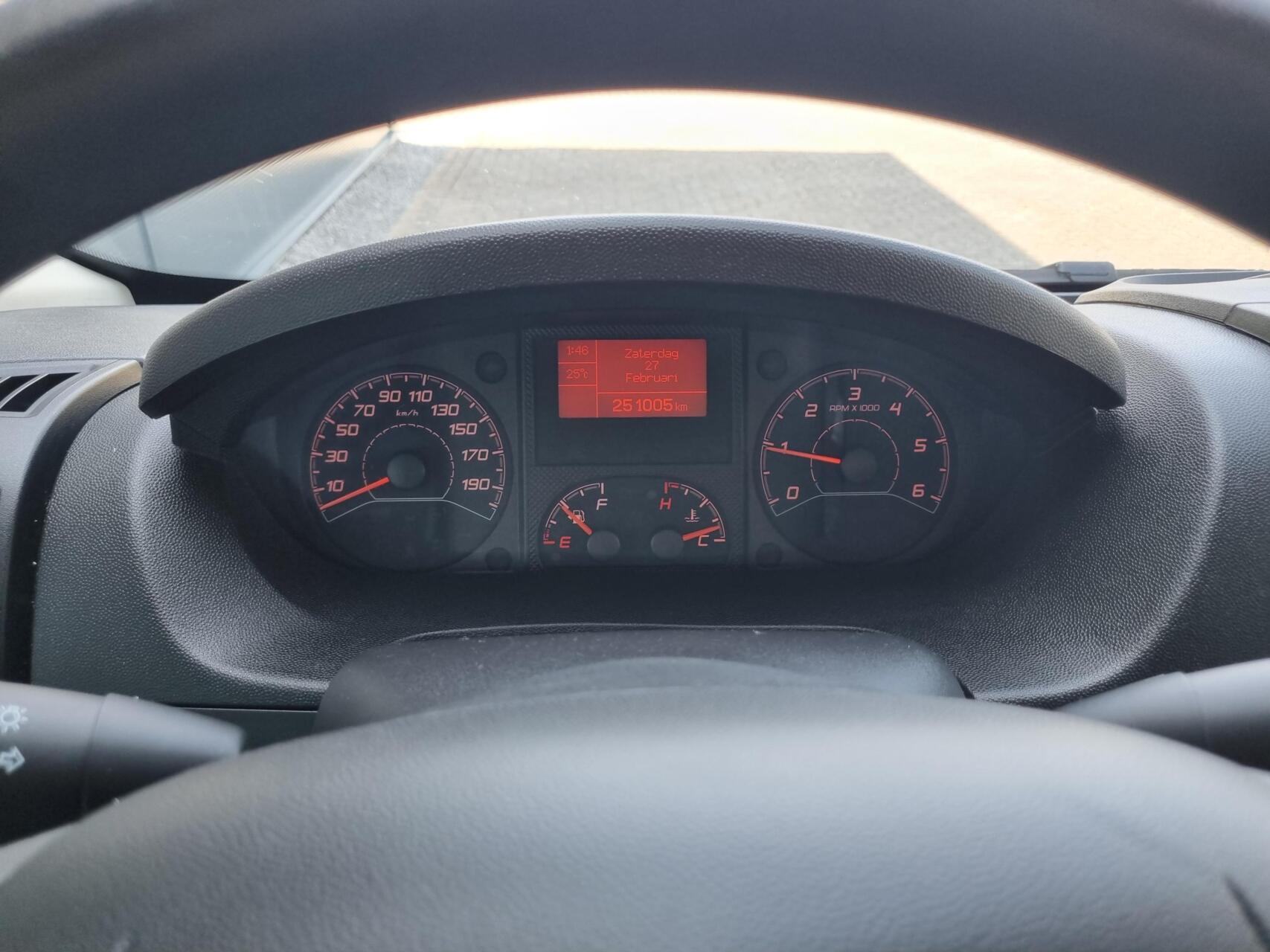 Foto van Opel Movano