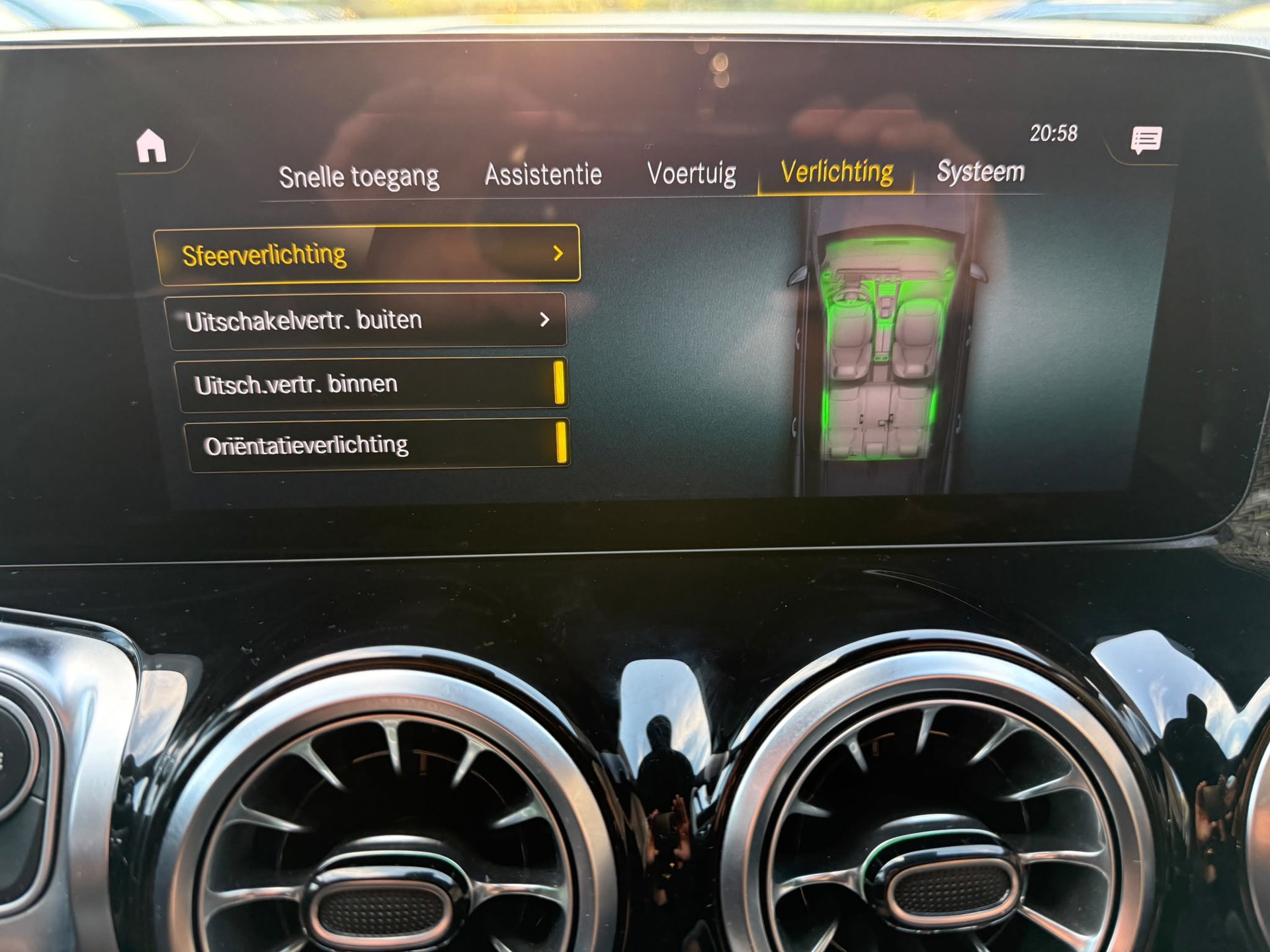 Foto van Mercedes-Benz GLB 200 D