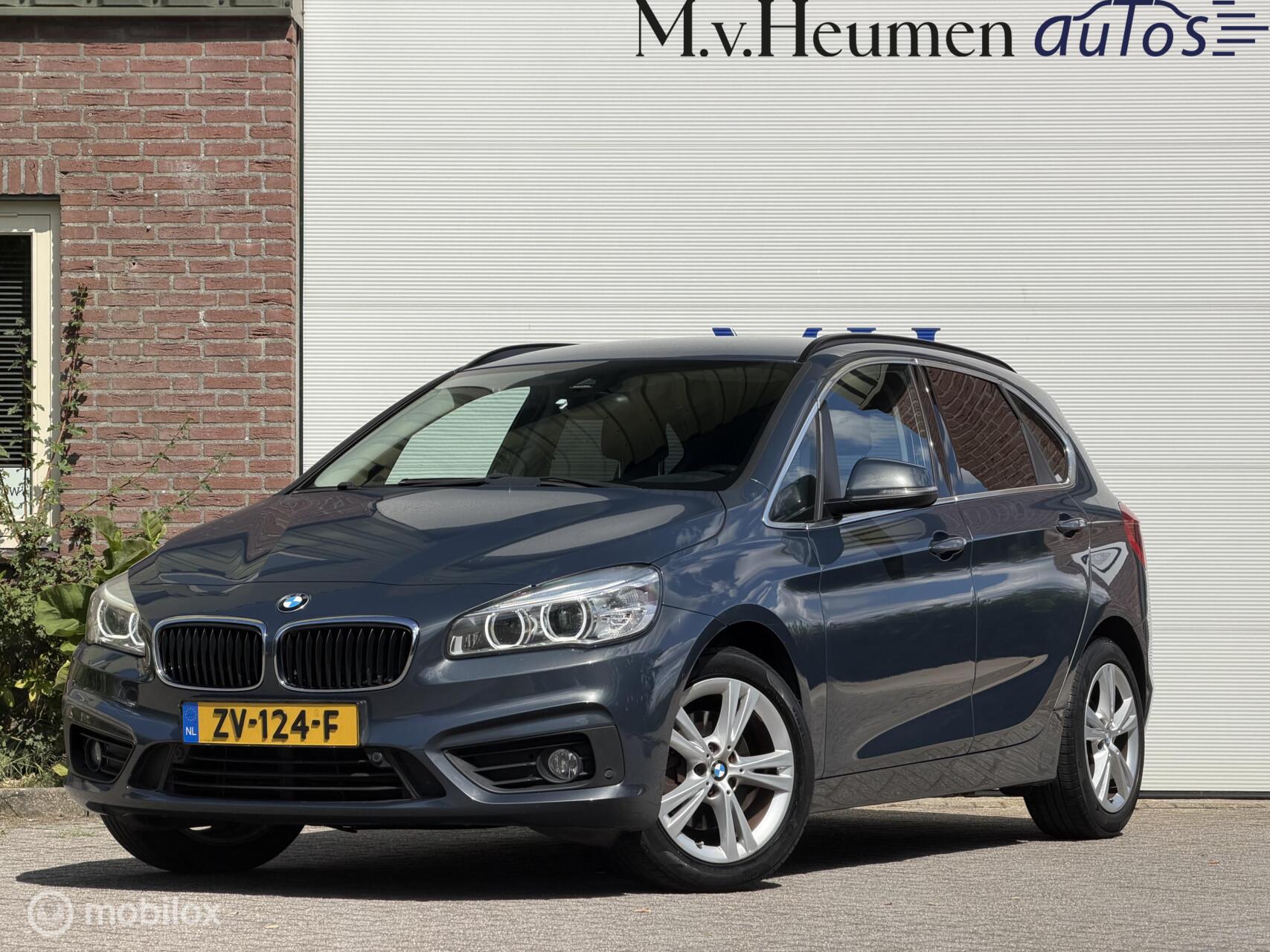 BMW 218i Active Tourer 218i Automaat Stoelverwarming Trekhaak Afneembaar 2015 - voorkant