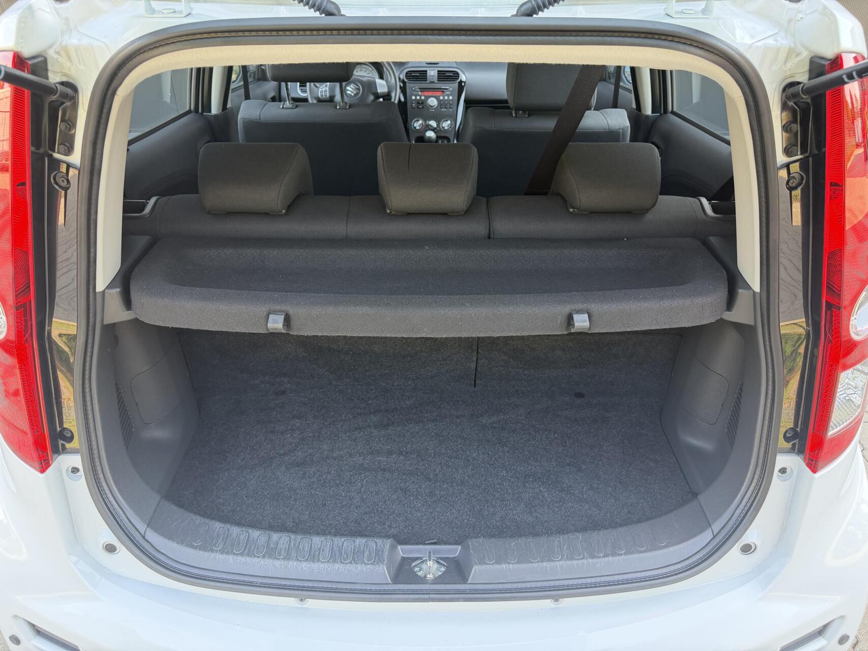 Foto van Suzuki Splash