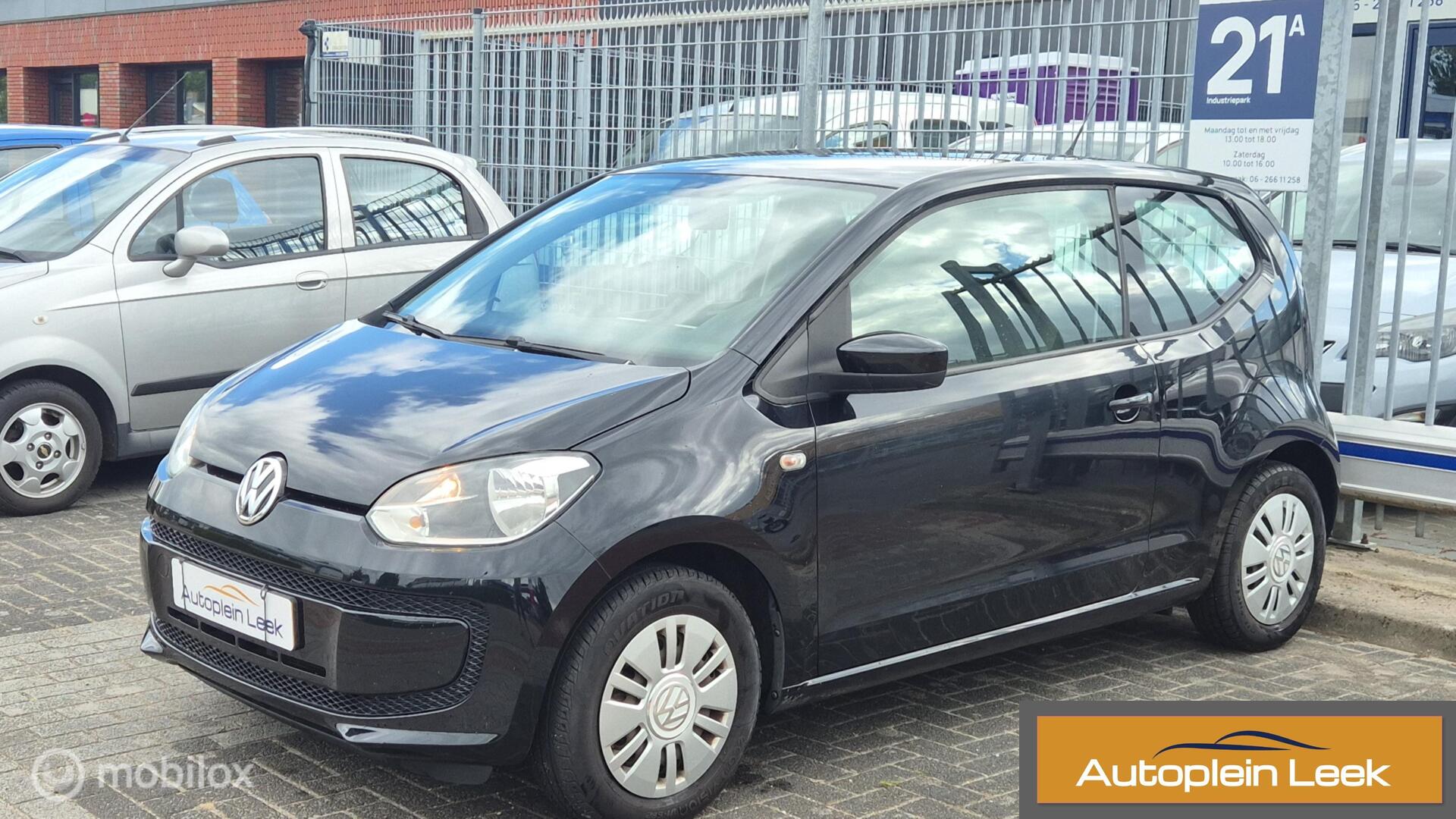 Volkswagen Up 1.0 move up! AIRCO NAVI ELEKTRISCHE RAMEN 2012 - voorkant