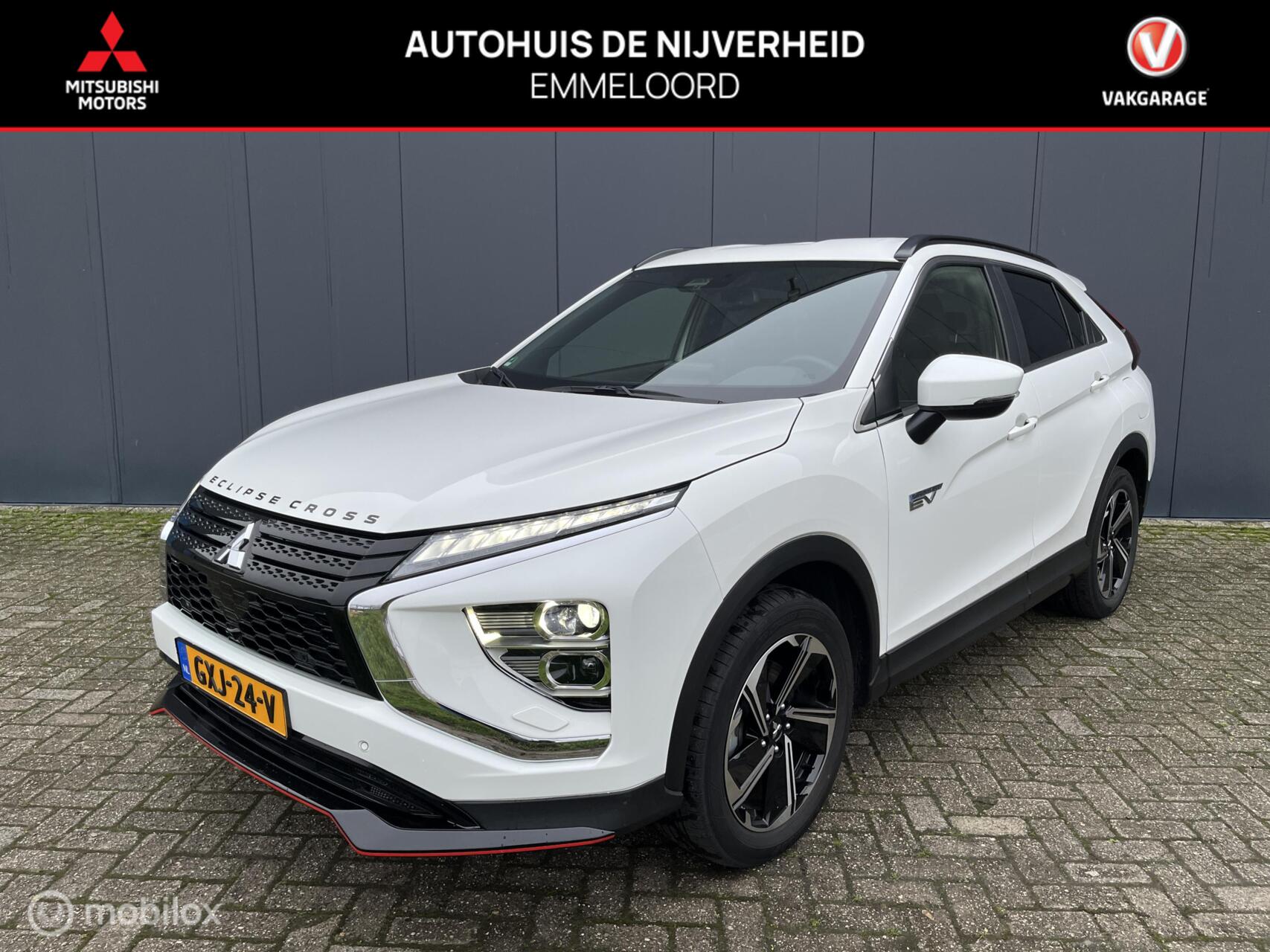 Mitsubishi Eclipse Cross 2.4 PHEV Intense+ 2022 - voorkant