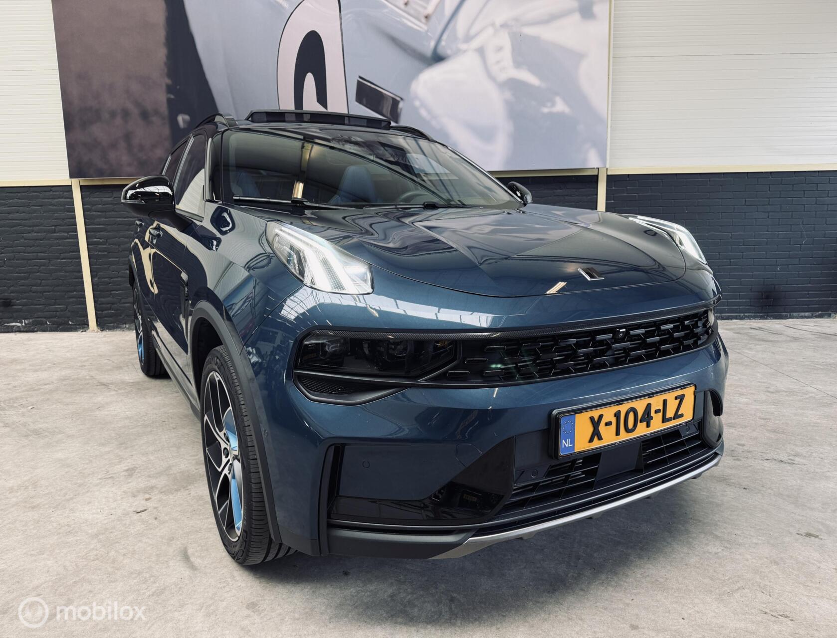 Foto van Lynk&co LYNK & Co 01