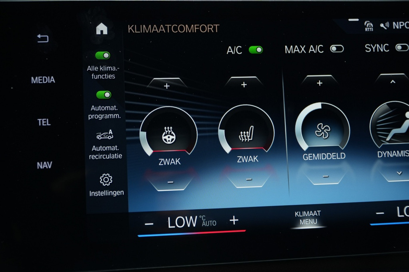 Foto van BMW X1 Xdrive30e