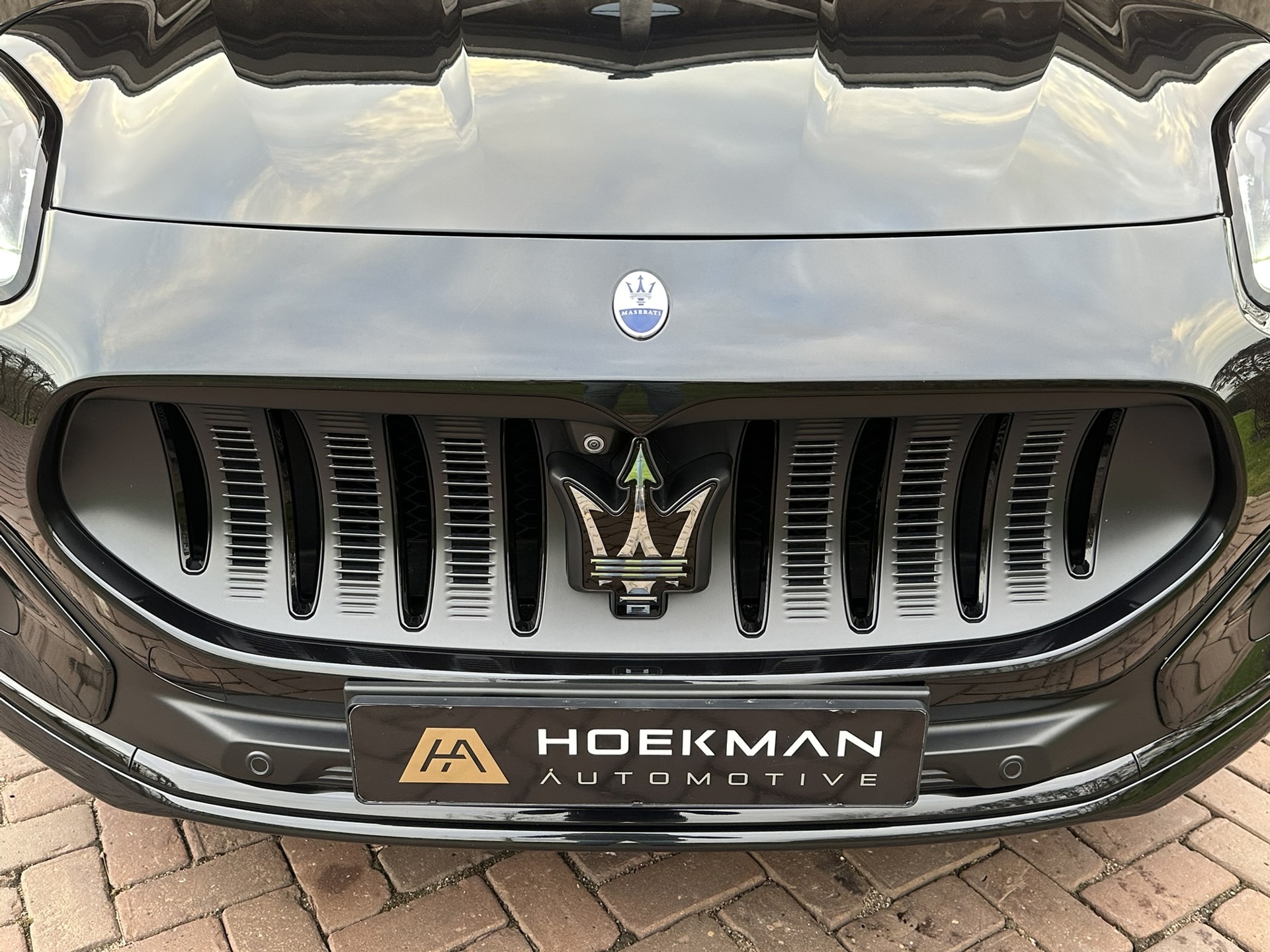 Foto van Maserati Grecale Folgore