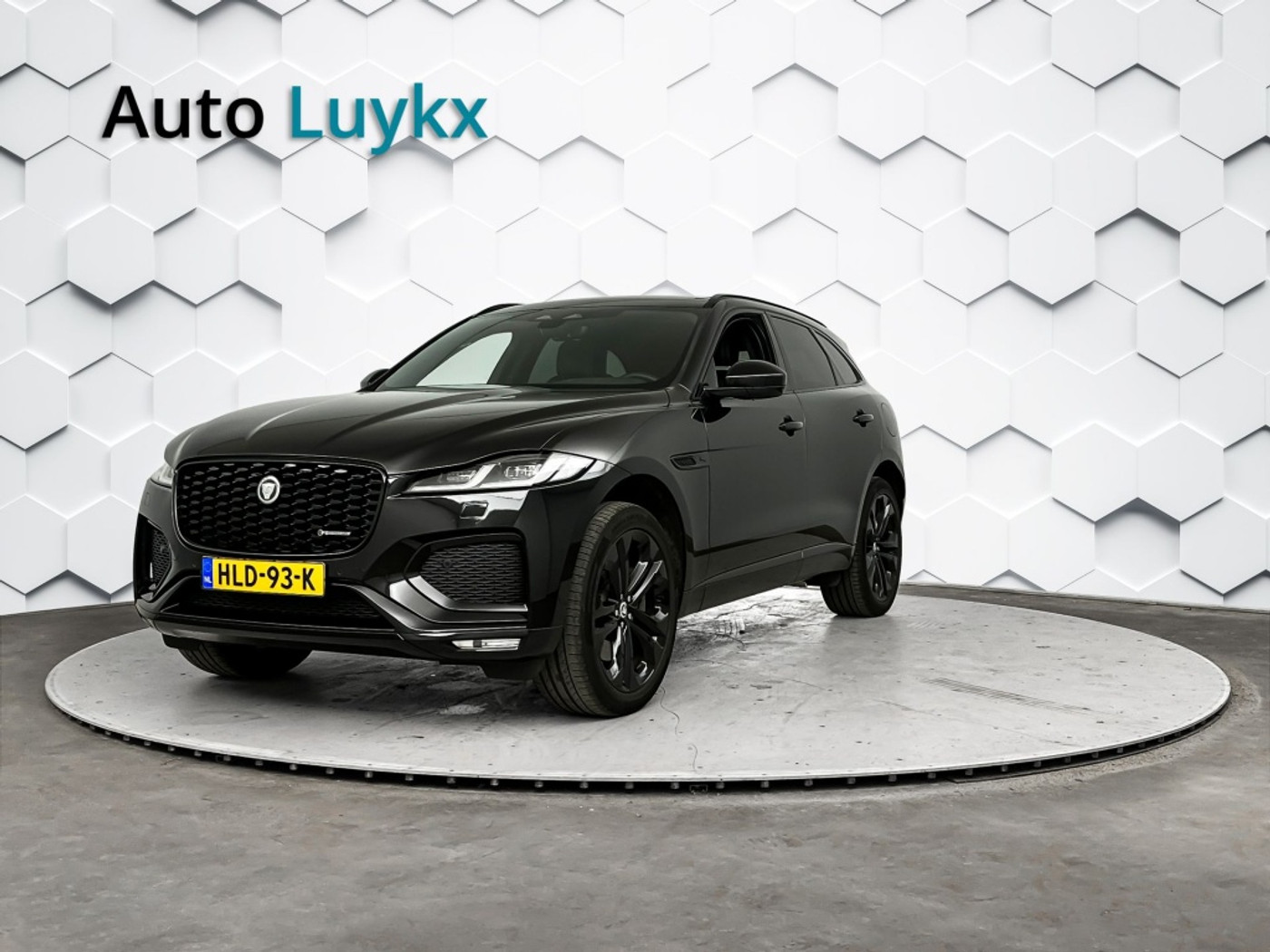 Jaguar Jaguar F-pace 2.0 P400e R-Dynamic HSE Black Pack | Panoramadak | Massagestoelen + Ventilatie | Head-Up Display 2024 - voorkant
