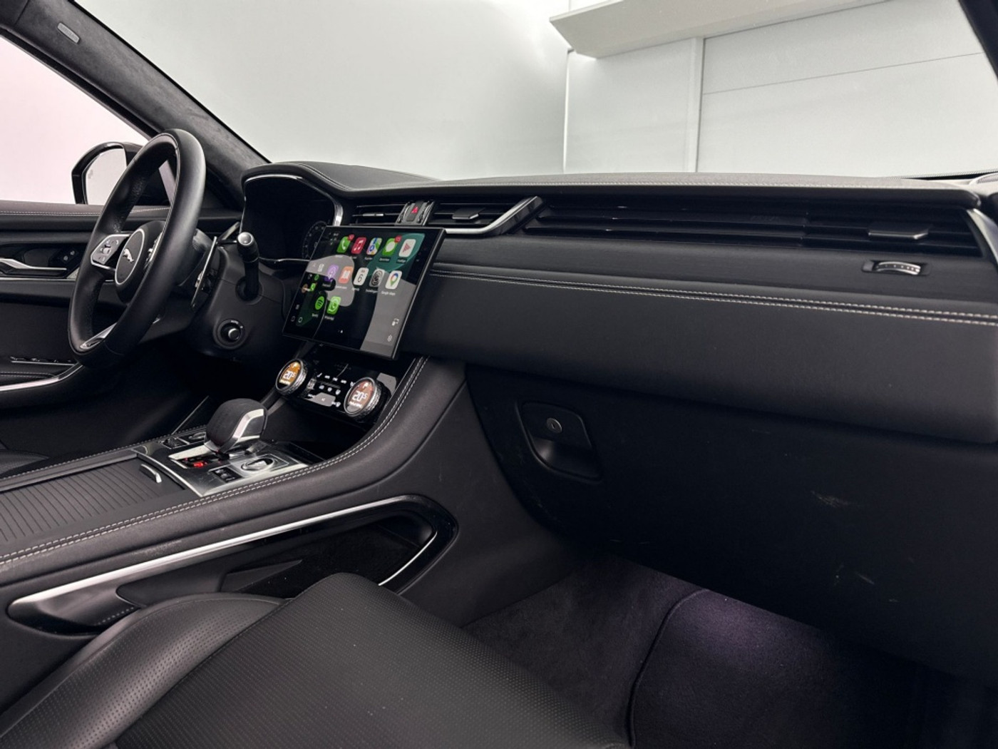 Foto van Jaguar Jaguar F-pace