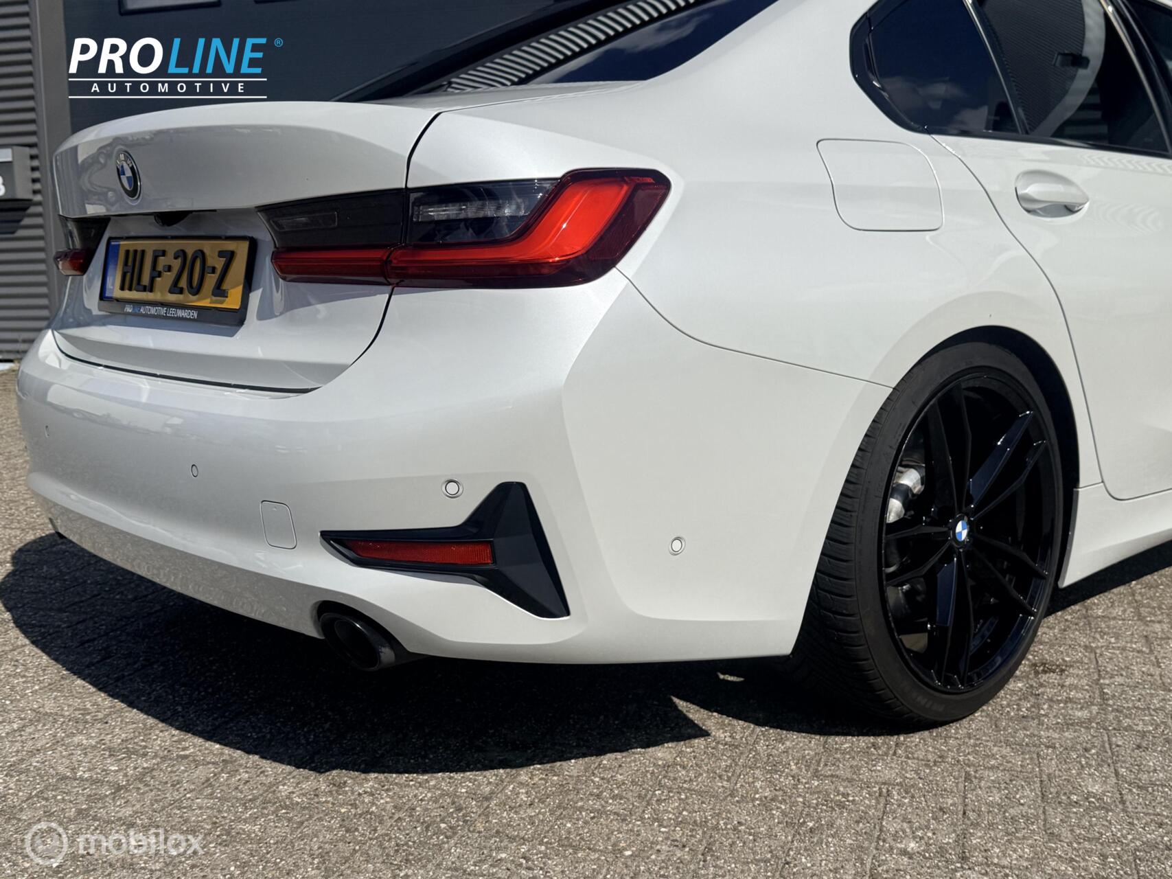 Foto van BMW 330e