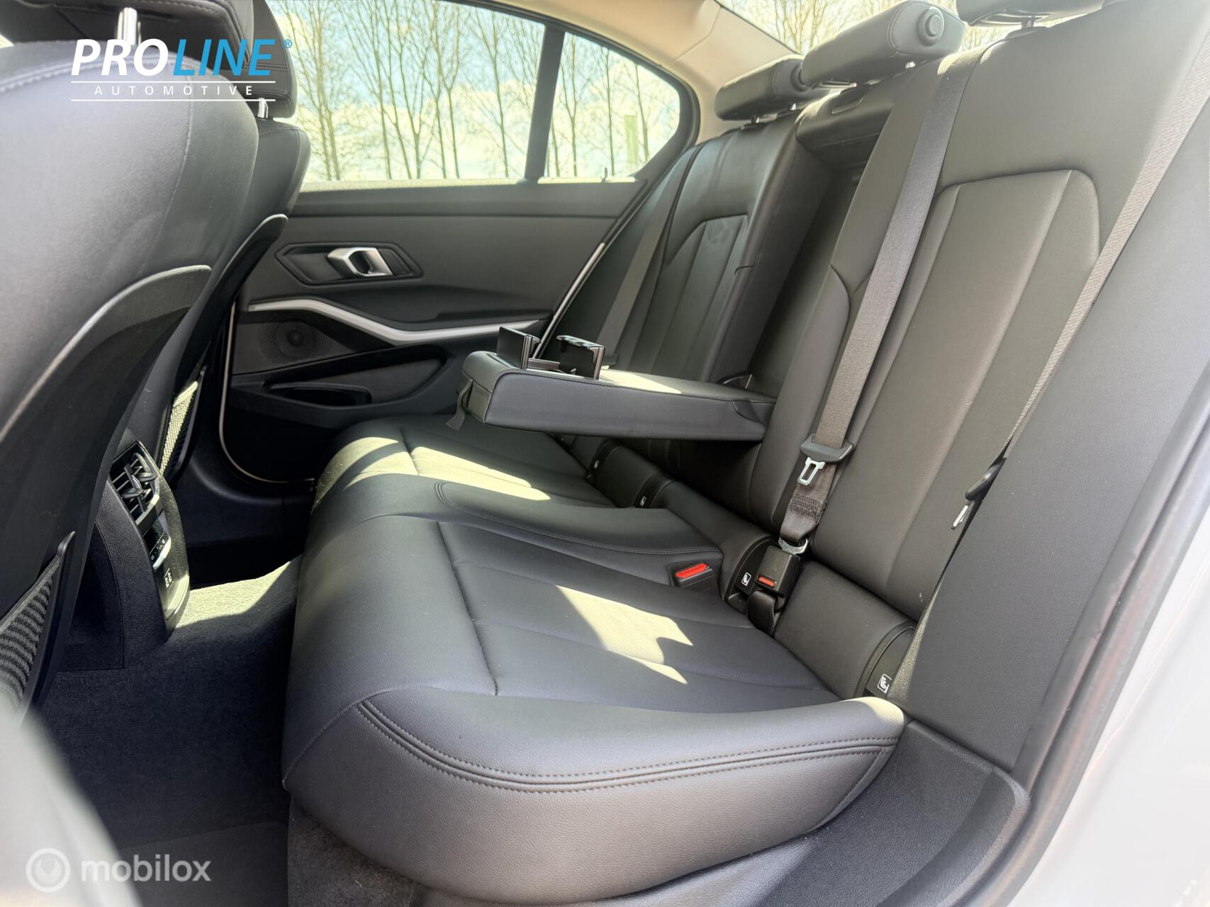 Foto van BMW 330e