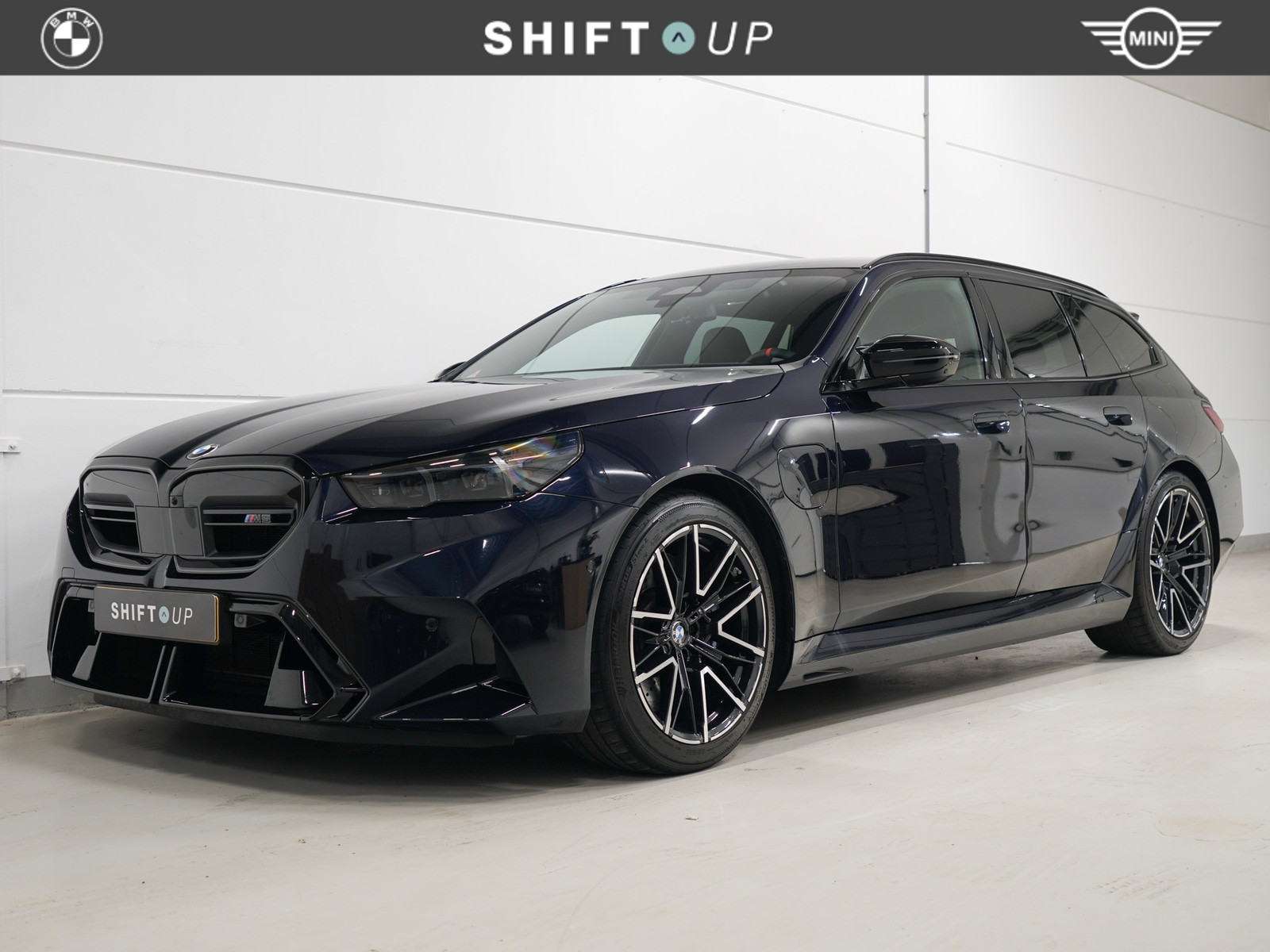 BMW M5 M5 Bowers Wilkins | Stoelventilatie | Driving Assistant Plus 2025 - voorkant
