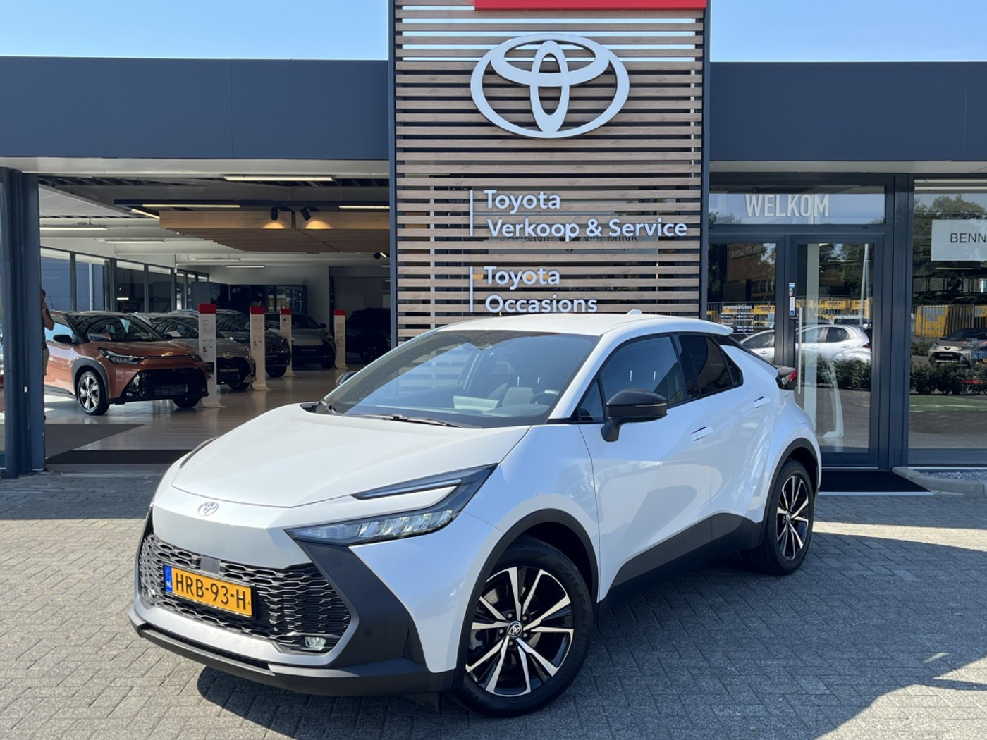 Toyota Toyota C-hr 2.0 PHEV 220 Dynamic | Stuur en Stoelverwarming 2025 - voorkant