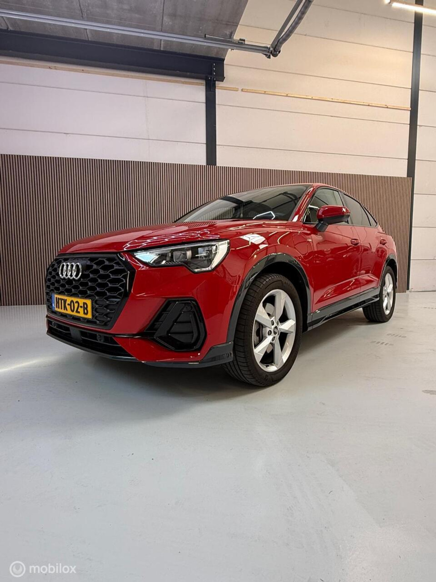 Audi Q3 Sportback E-tron 45 TFSI e S edition 2024 - voorkant
