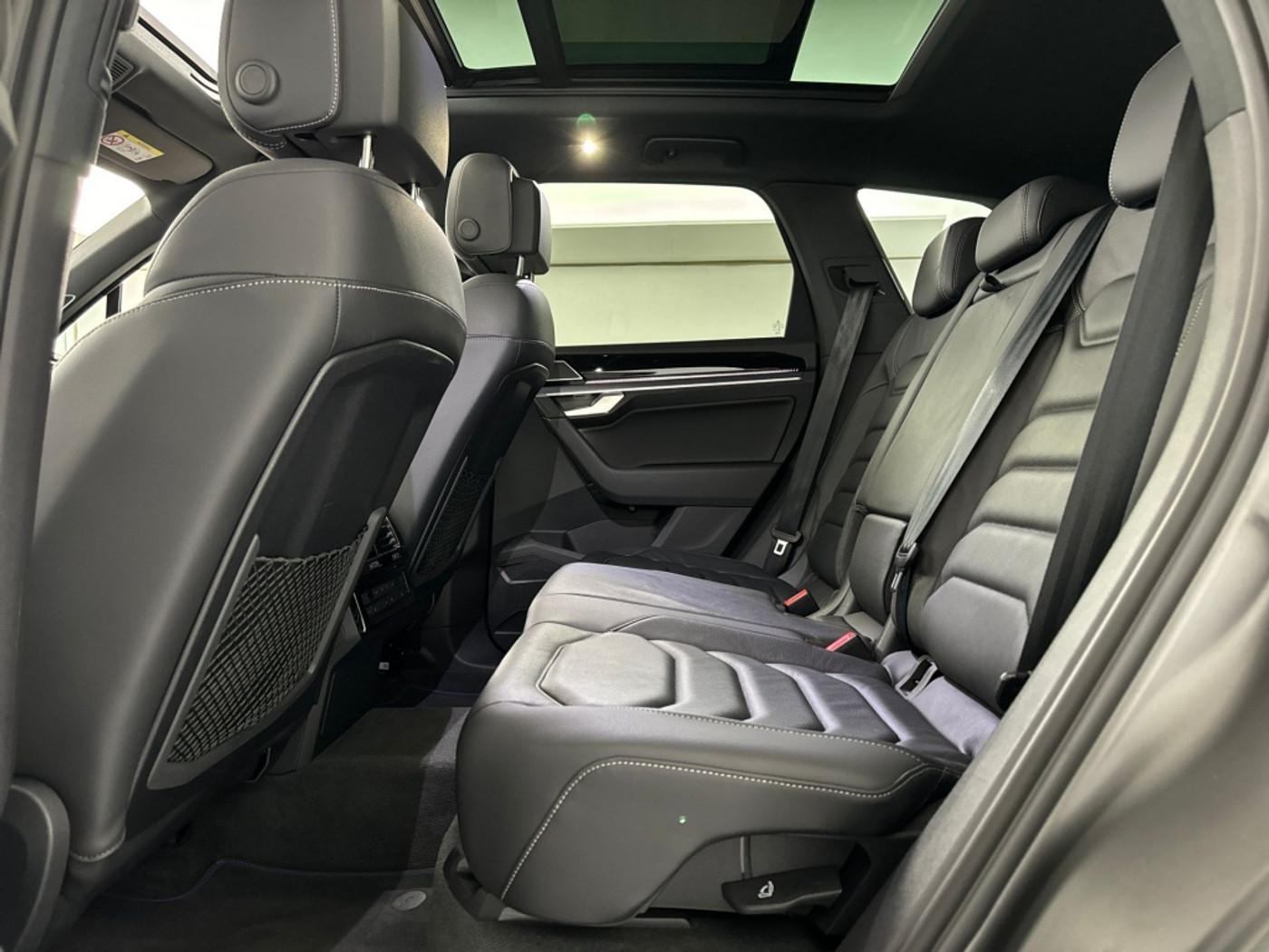 Foto van Volkswagen Touareg R