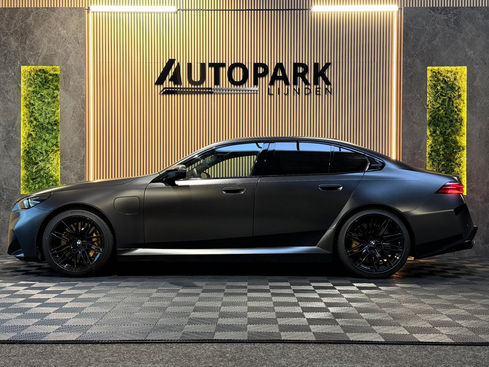 Foto van BMW M5