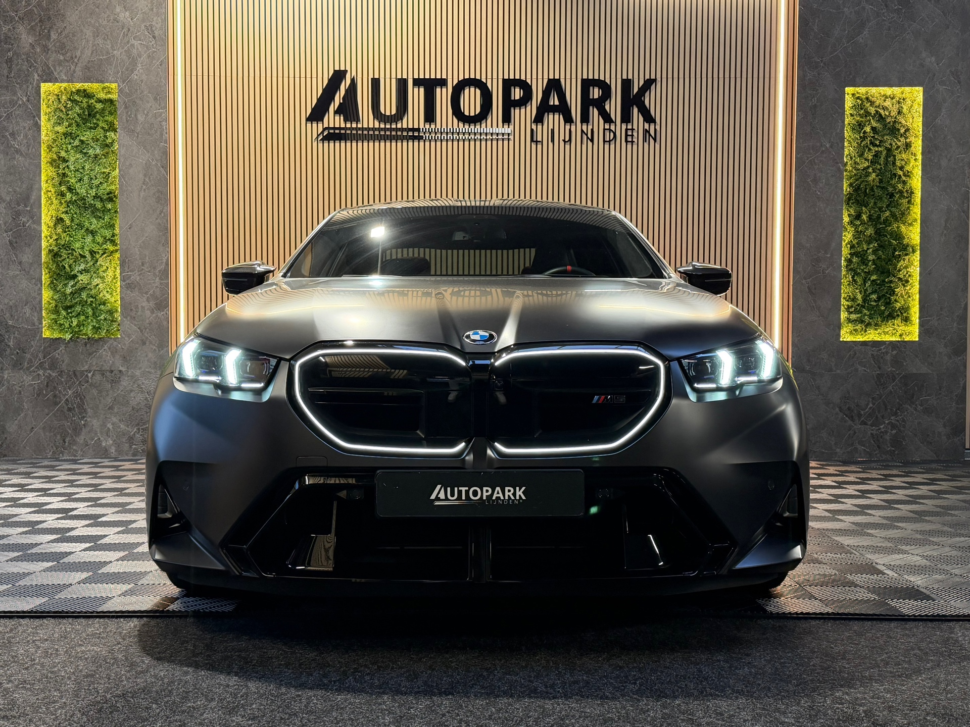 Foto van BMW M5