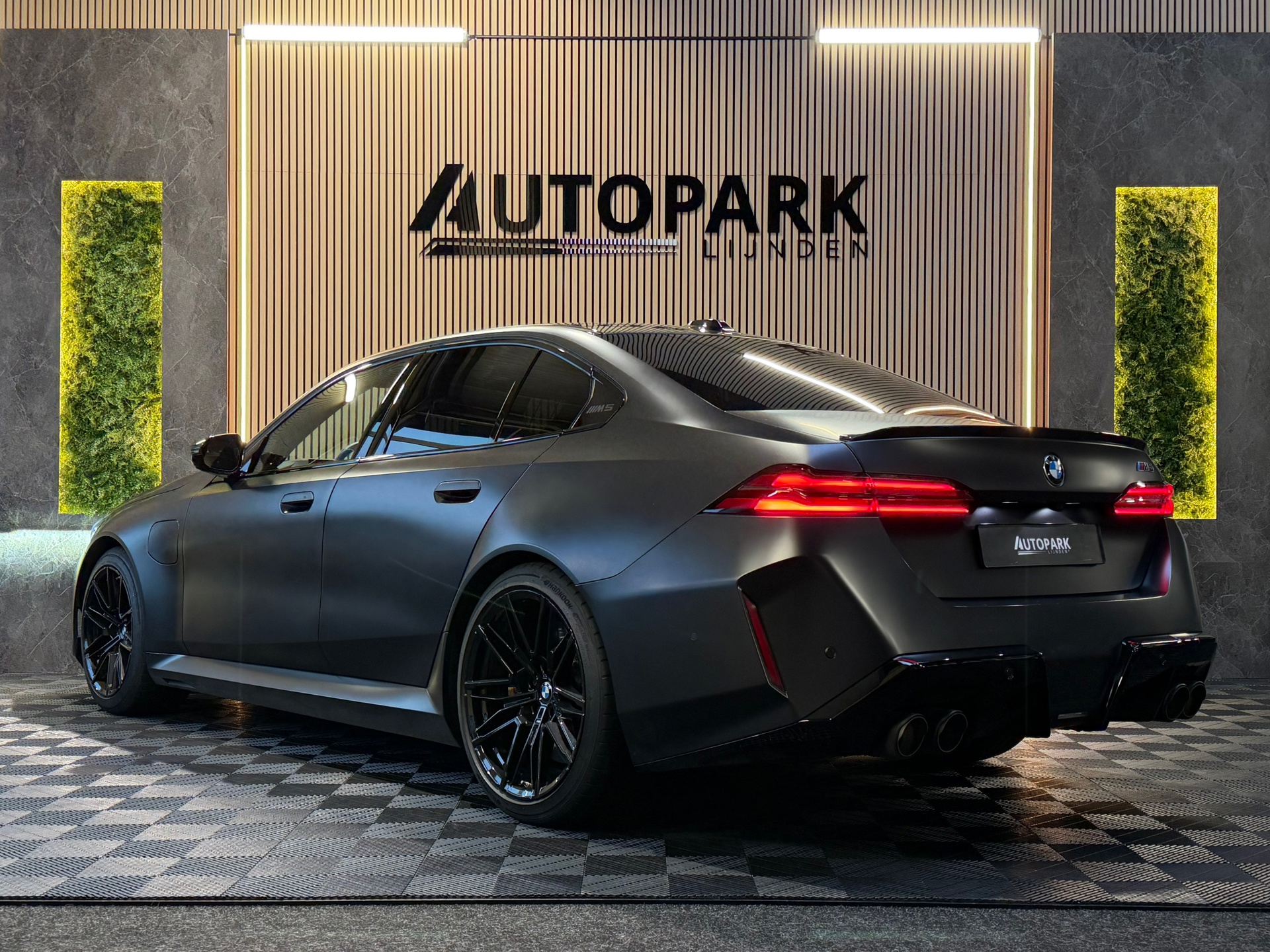 Foto van BMW M5