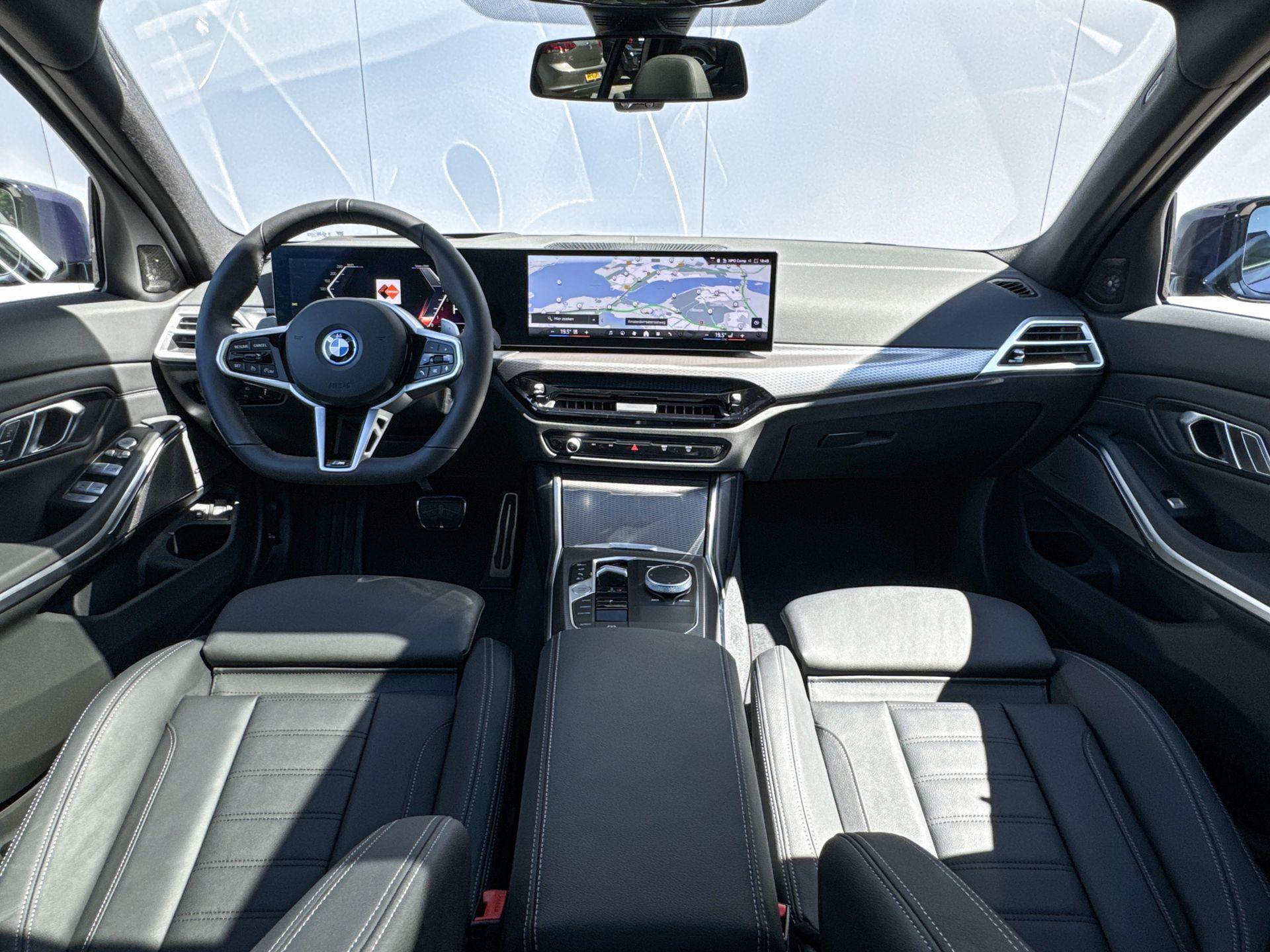 Foto van BMW 330e