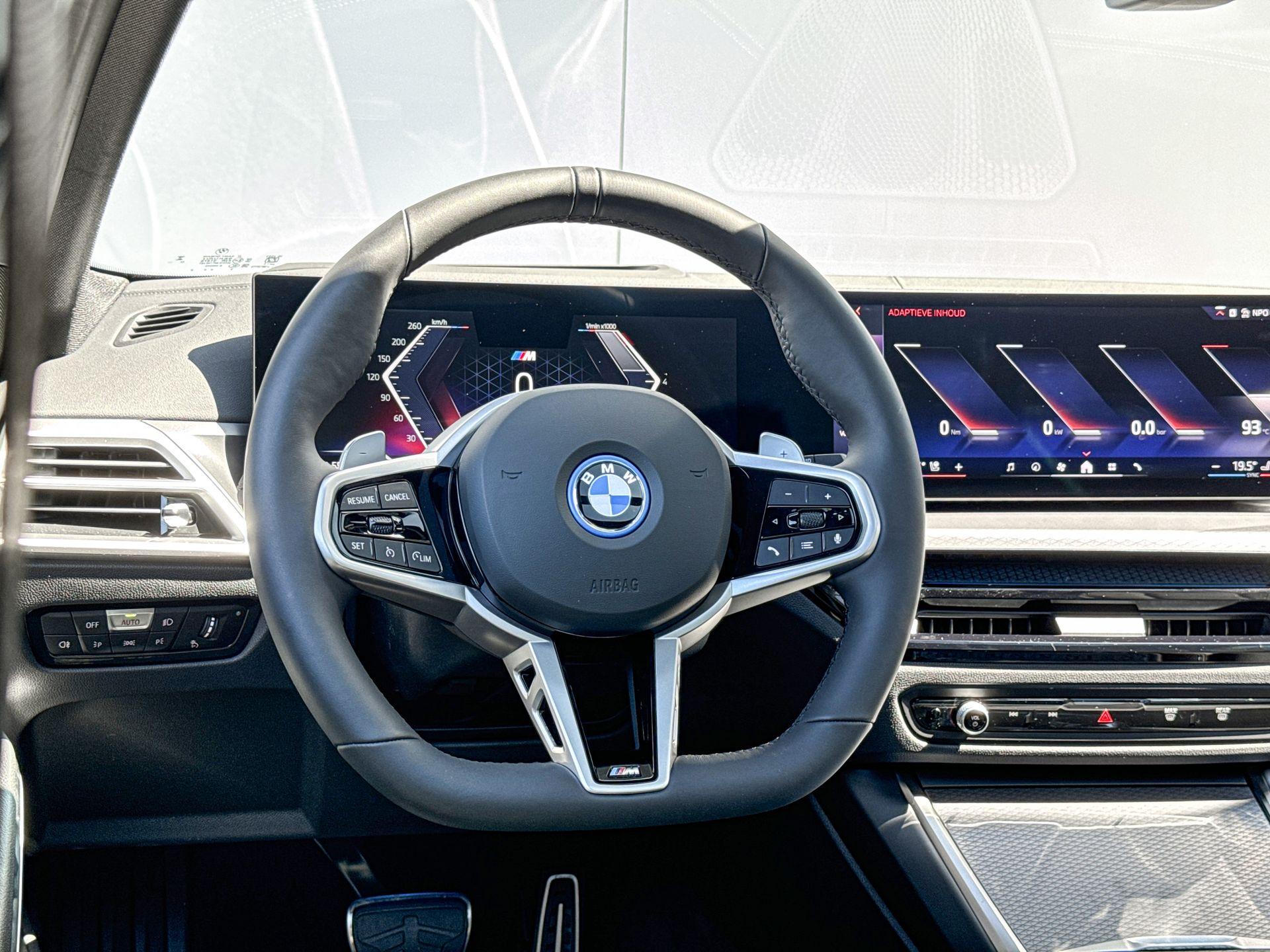Foto van BMW 330e