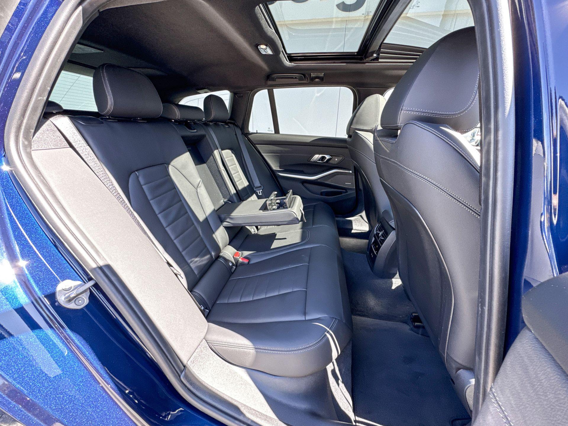 Foto van BMW 330e