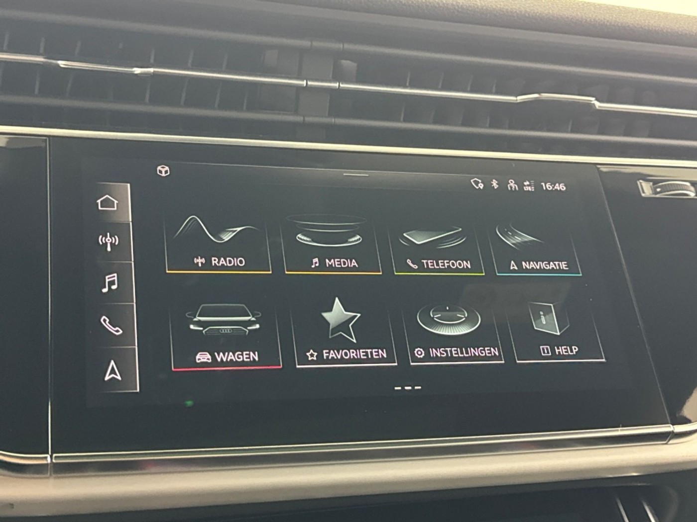 Foto van Audi Q8 55 TFSI E