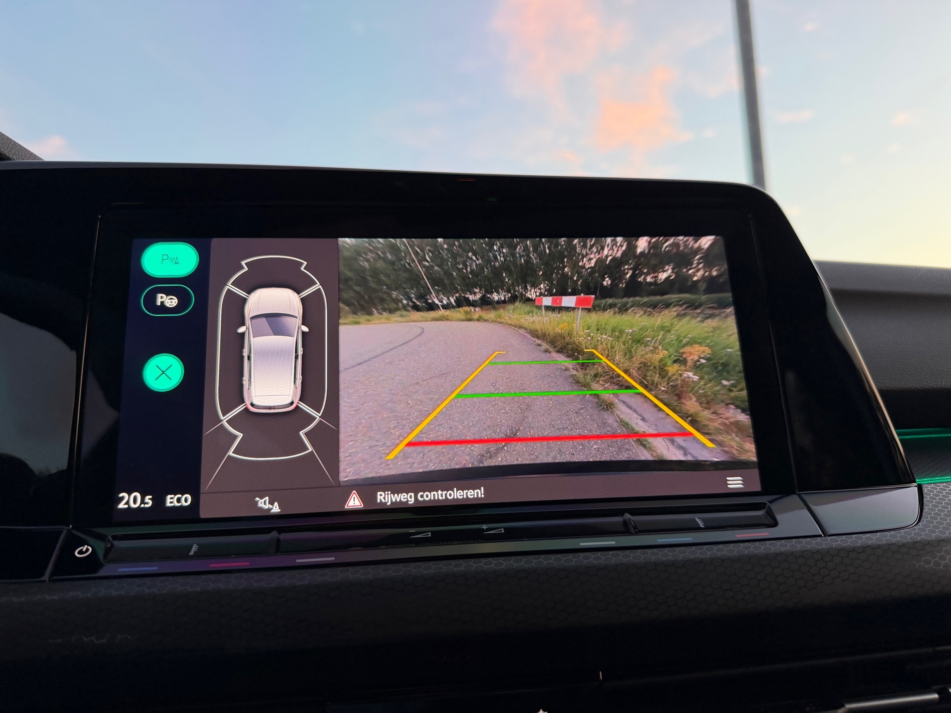 Foto van Volkswagen Golf GTE