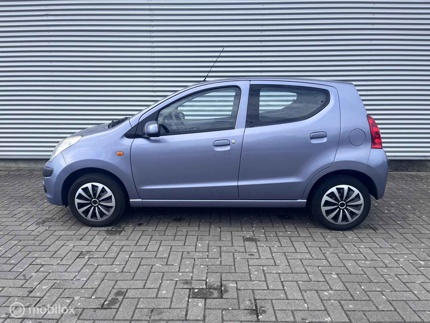 Foto van Nissan Nissan Pixo
