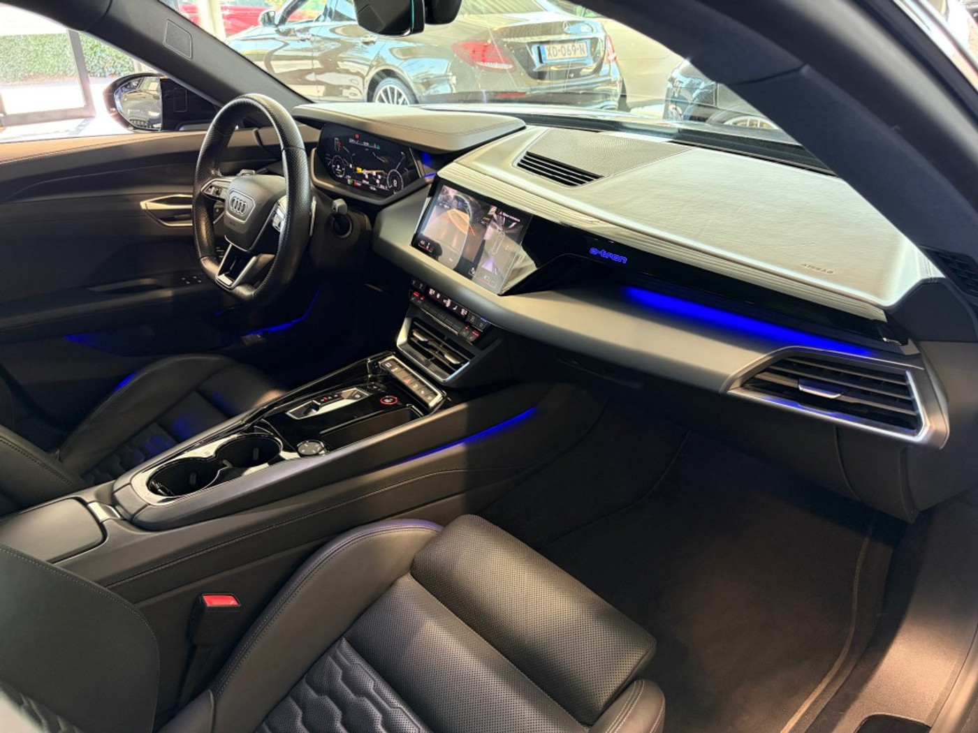 Foto van Audi E-tron GT