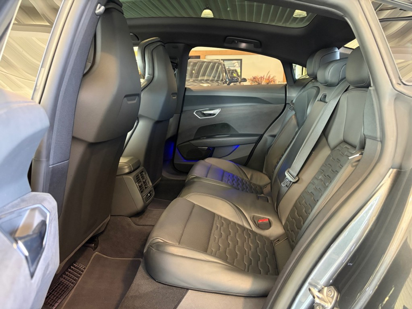 Foto van Audi E-tron GT
