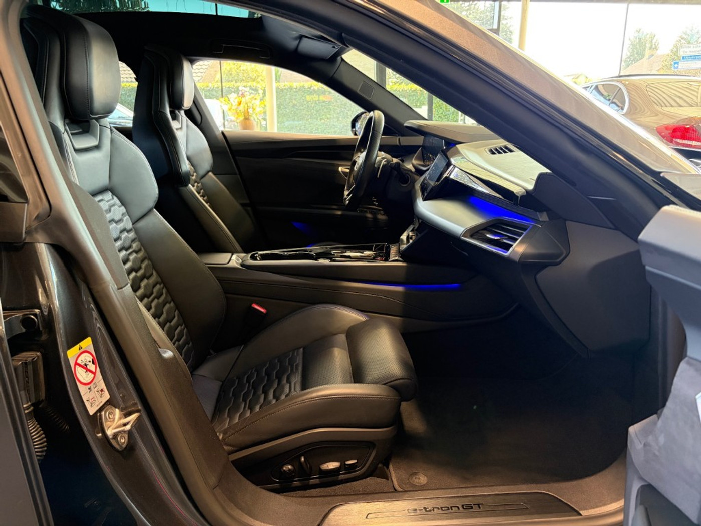 Foto van Audi E-tron GT