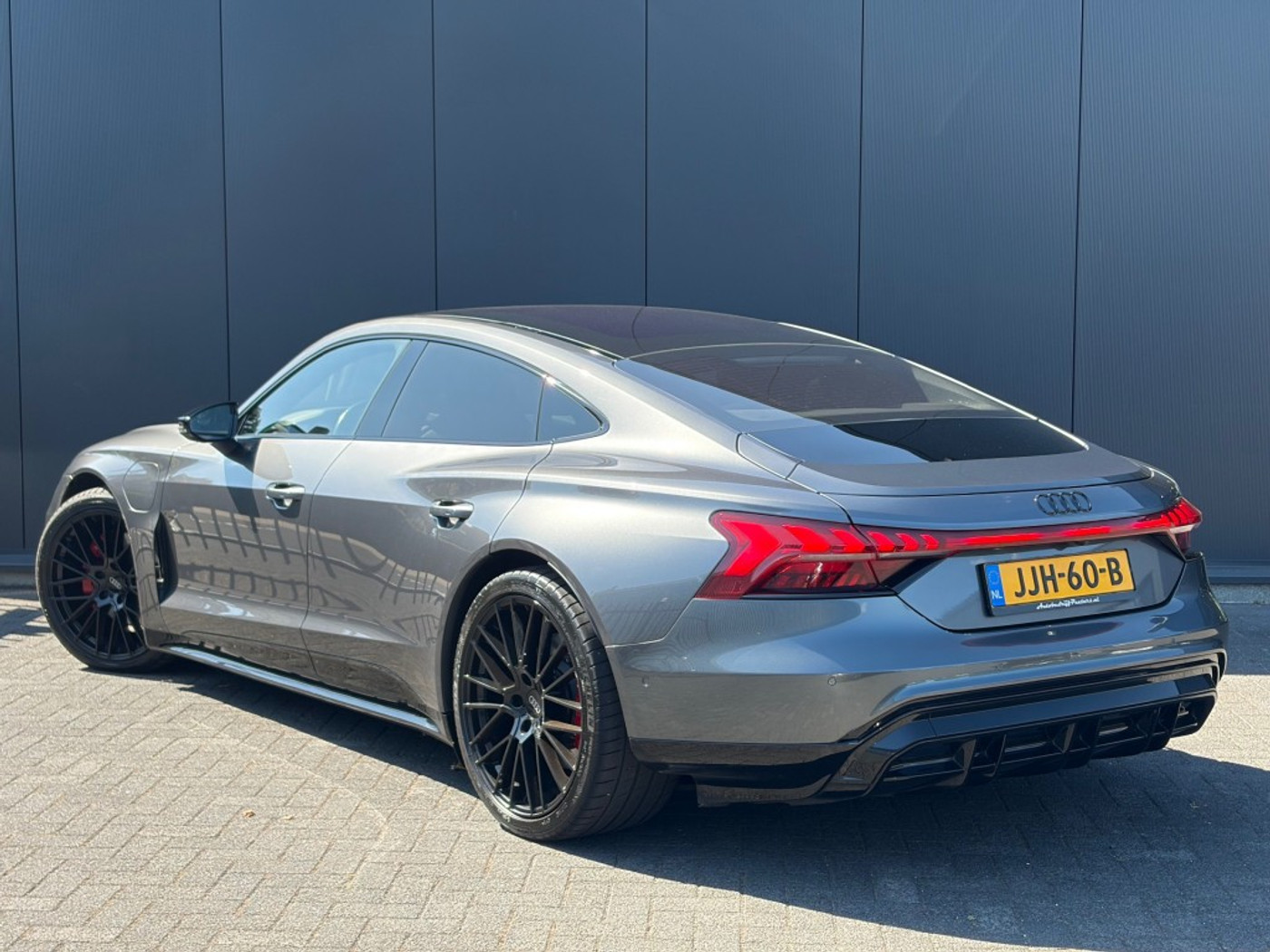 Foto van Audi E-tron GT