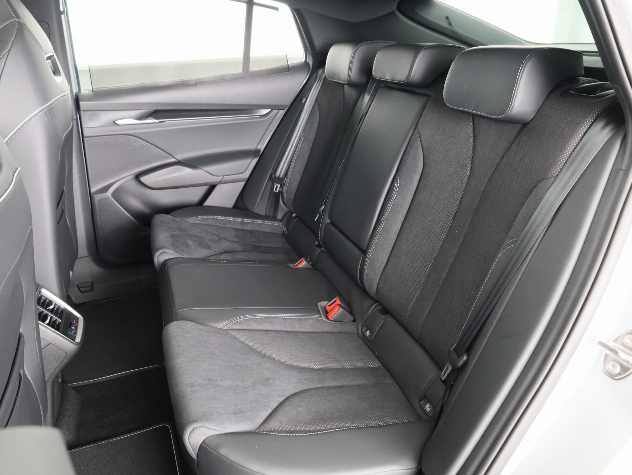 Foto van Skoda Enyaq 60